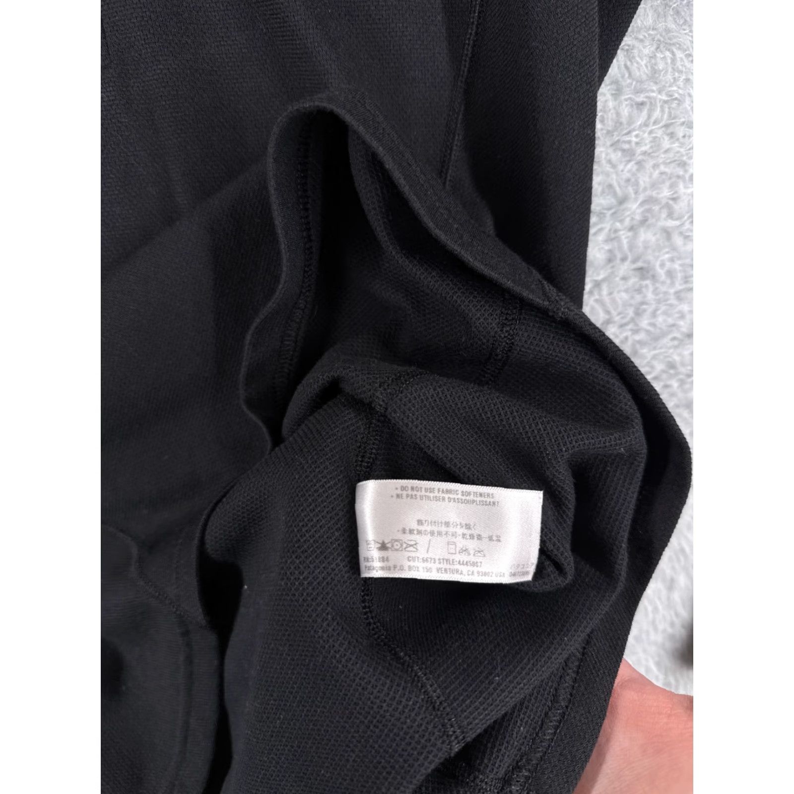 Patagonia Patagonia Sweater Women M Black Capilene 3 Zip Mock Neck 1/4 Zip Pullover Size M / US 6-8 / IT 42-44 - 7 Thumbnail