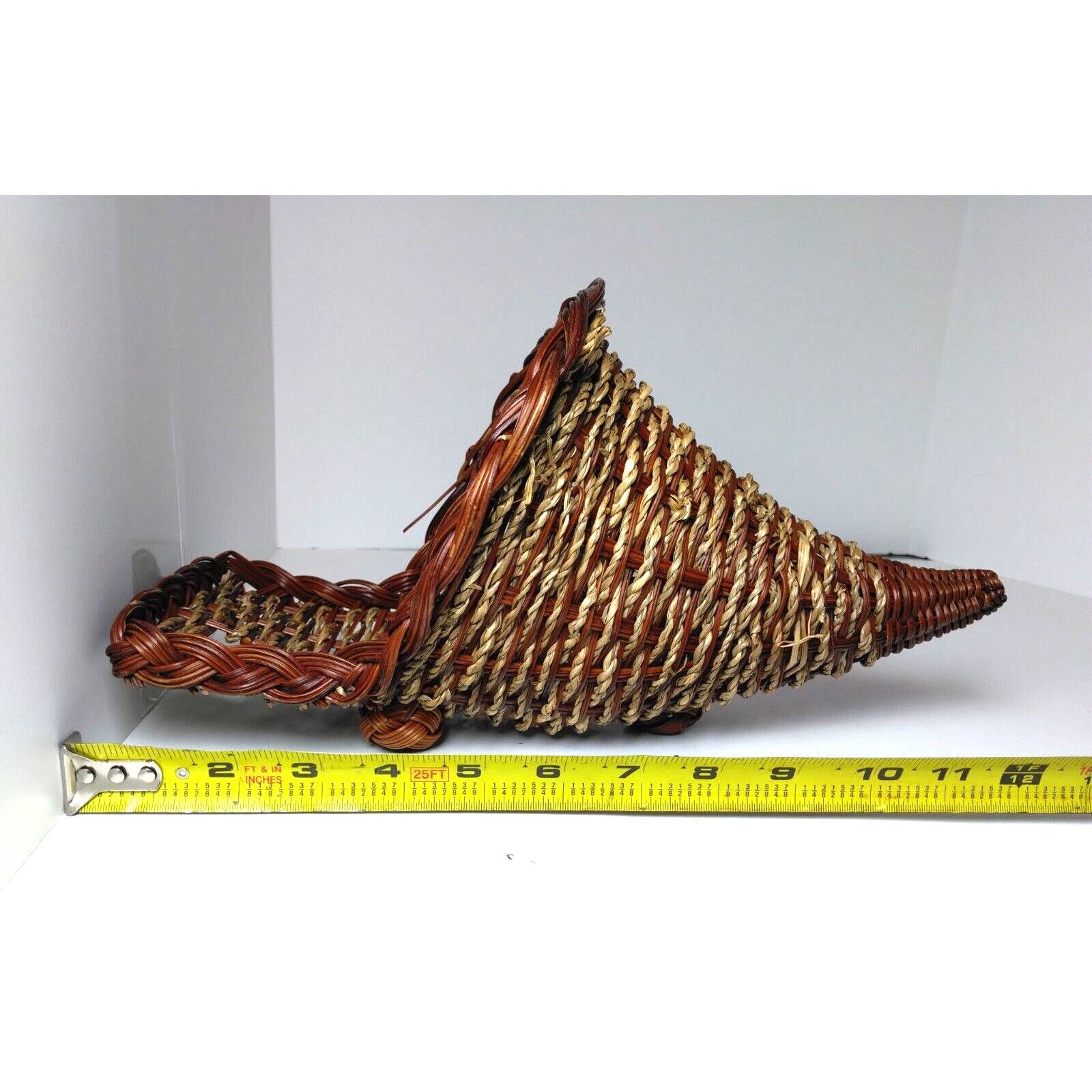 The Unbranded Brand Small Cornucopia Basket - Free Standing or Hanging - Nice! Size ONE SIZE - 8 Thumbnail