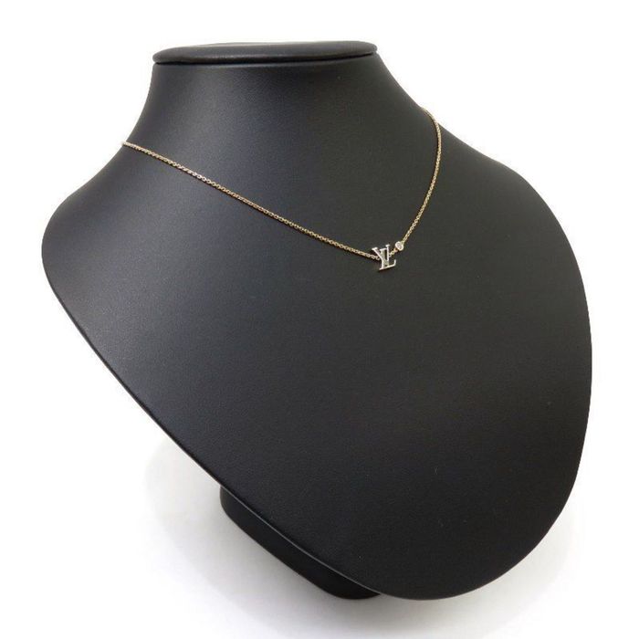 Louis-Vuitton Pandantiff Diamond Necklace