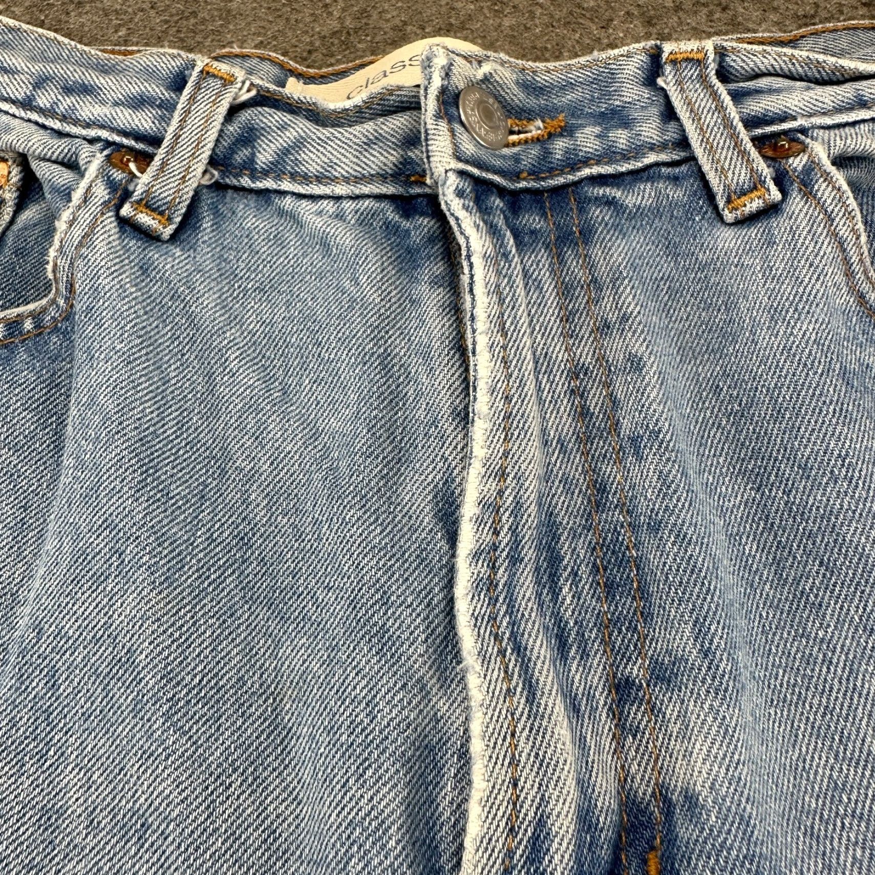Gap VINTAGE Gap Jeans Womens 12 Blue Mom Classic Fit Straight Leg Light Wash 90s Size 34" / US 12 / IT 48 - 3 Thumbnail