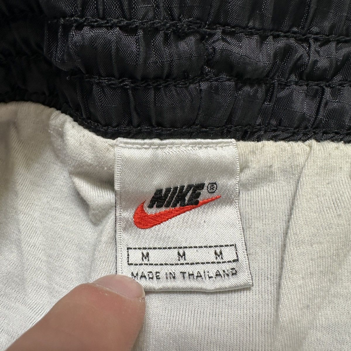 Vintage Vintage Nike pants Size US 32 / EU 48 - 4 Thumbnail