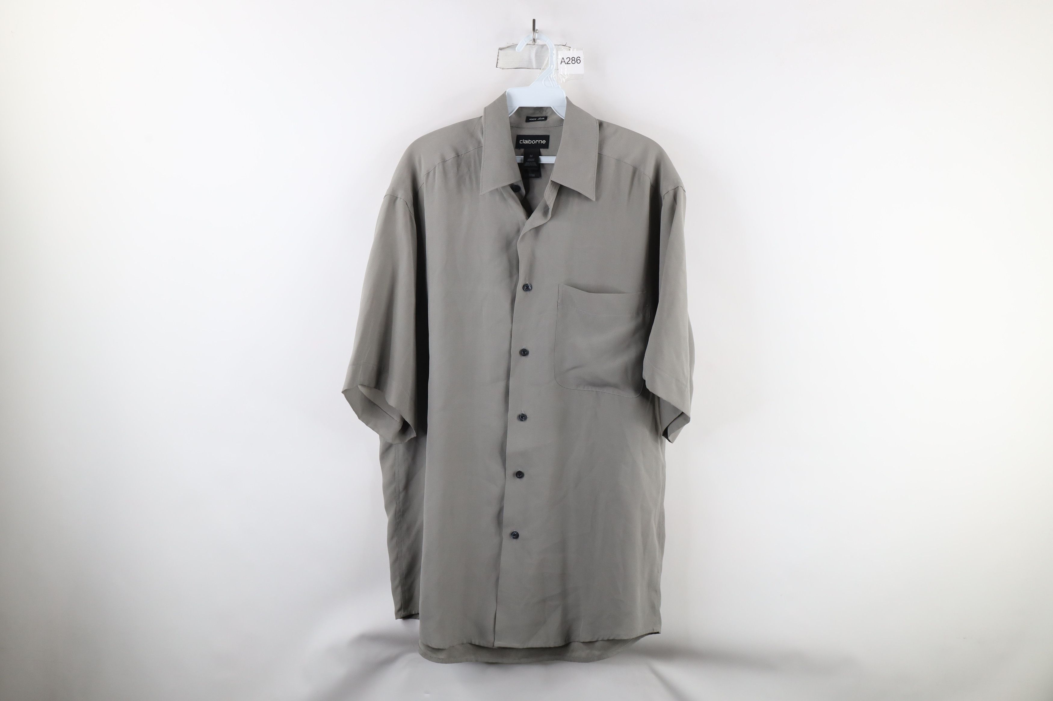 Vintage Vintage 90s Streetwear Short Sleeve Collared Button Shirt Size US M / EU 48-50 / 2 - 1 Thumbnail