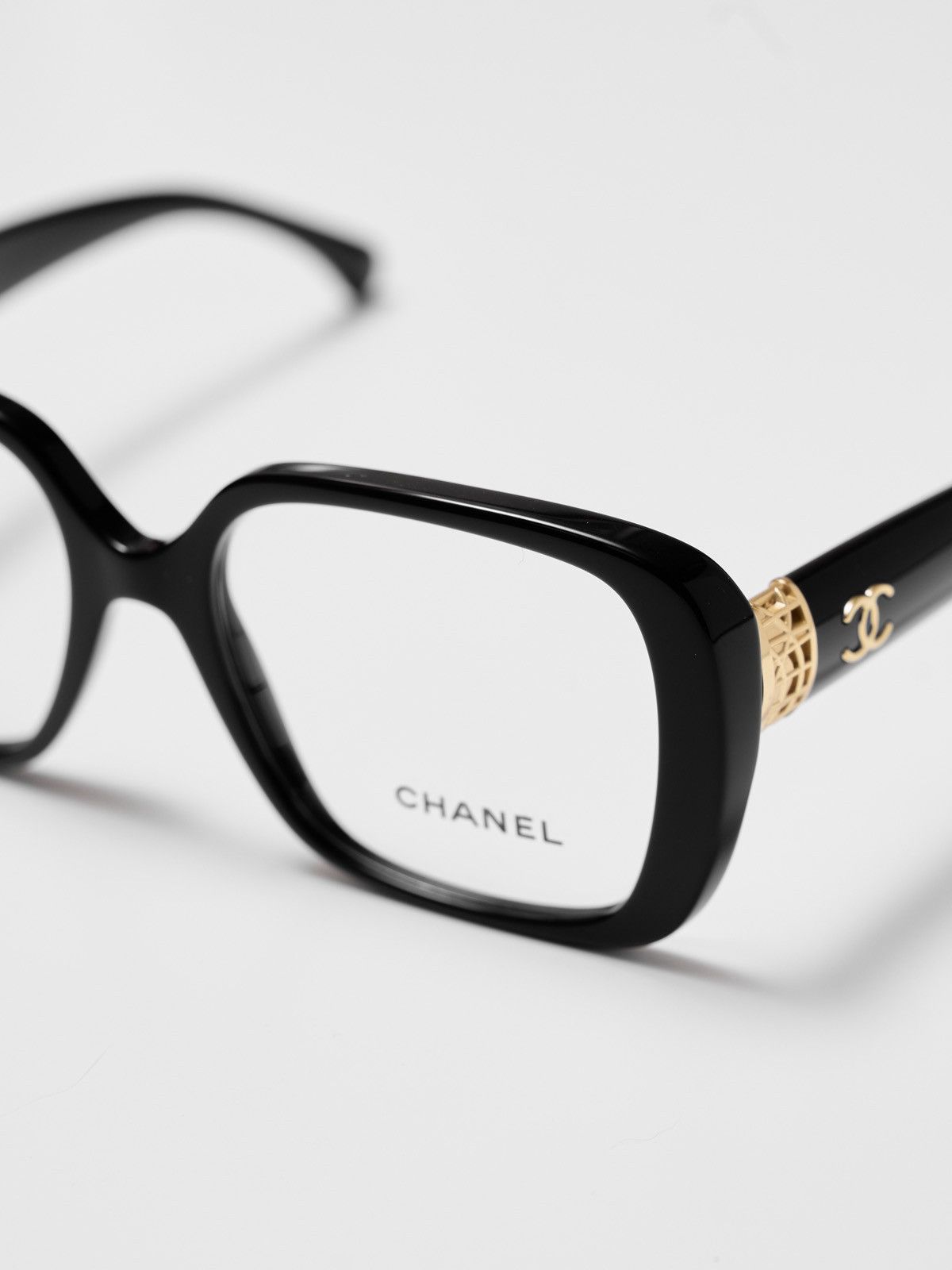 Chanel CHANEL 0CH3479 C622 Sunglasses Size ONE SIZE - 2 Thumbnail