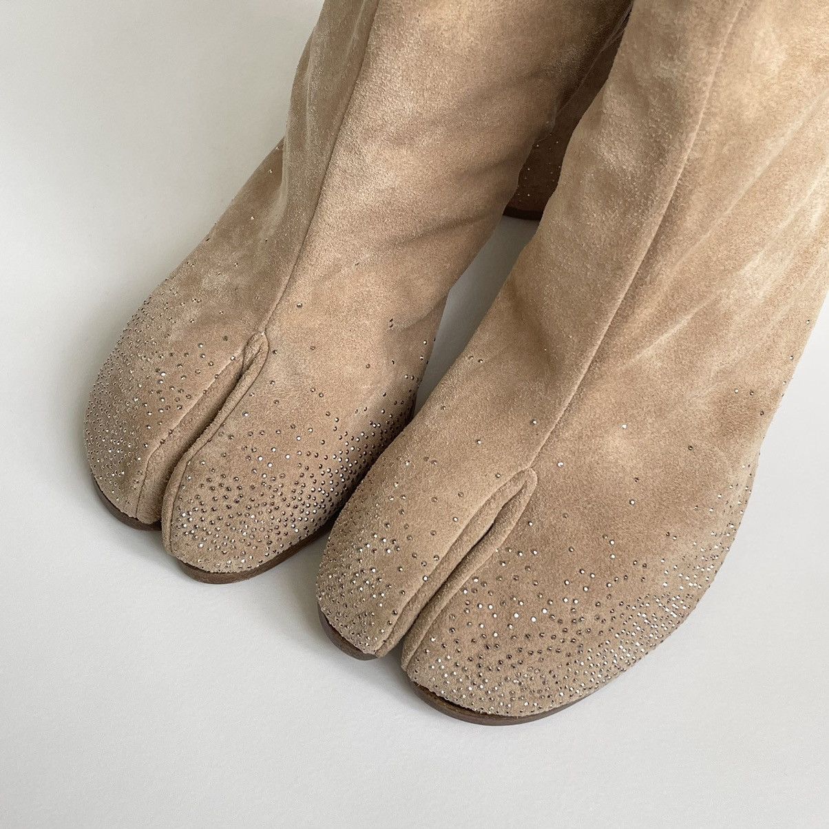 Maison Margiela Late 2000s Rhinestone Toe Tabi Boots Size US 9.5 / IT 39.5 - 4 Thumbnail