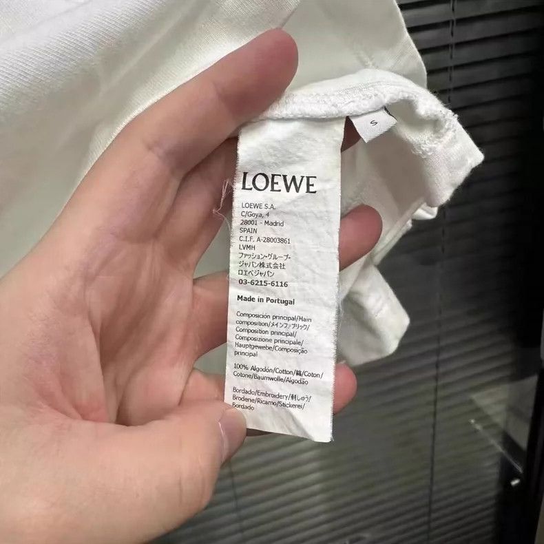 Loewe loewe white short sleeves 2504-Nextarrow Size US S / EU 44-46 / 1 - 4 Thumbnail