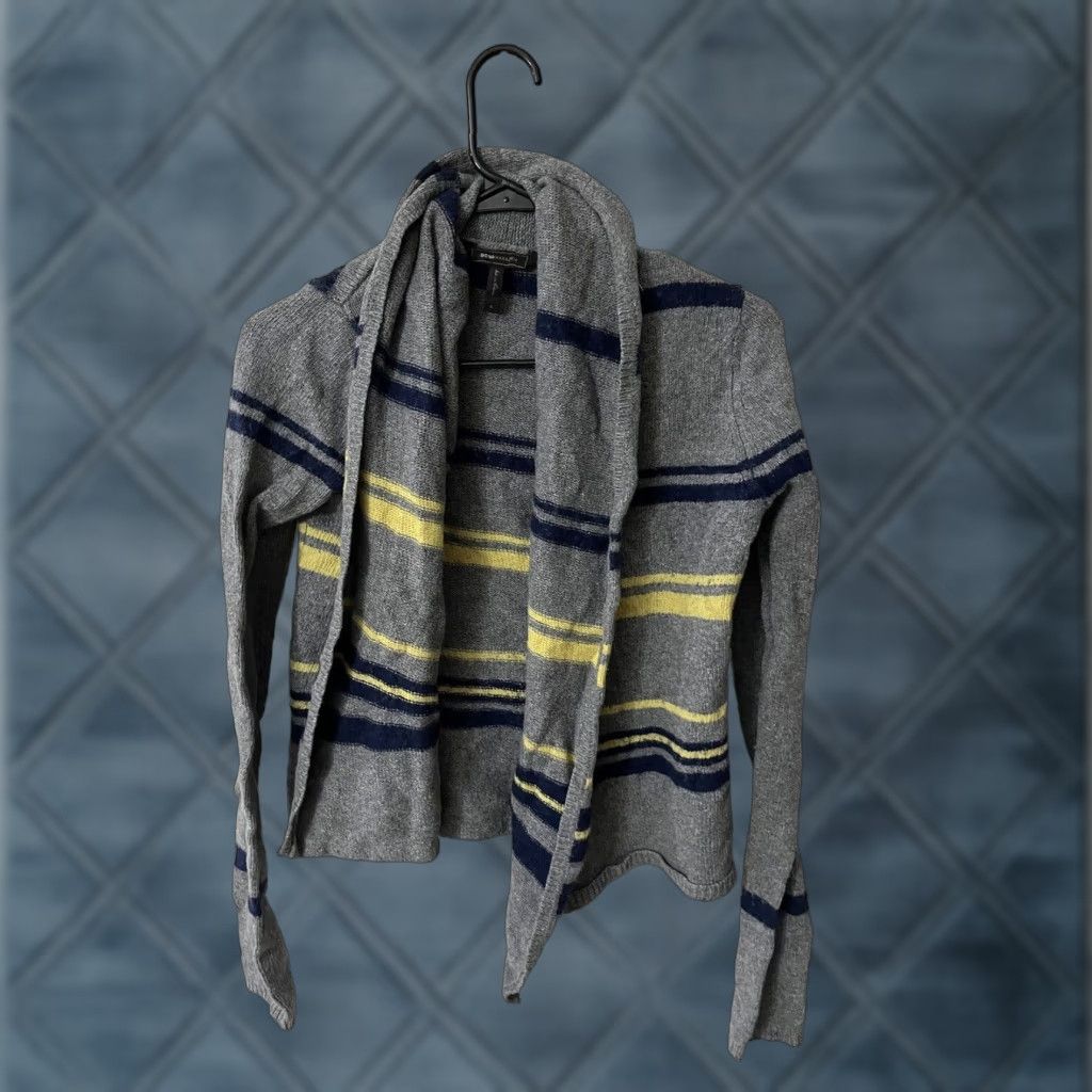 Bcbgmaxazria BCBGMAXAZRIA Cardigan Women Open Front Long Sleeve Gray Striped Size S Knit Sweater Size S / US 4 / IT 40 - 1 Thumbnail