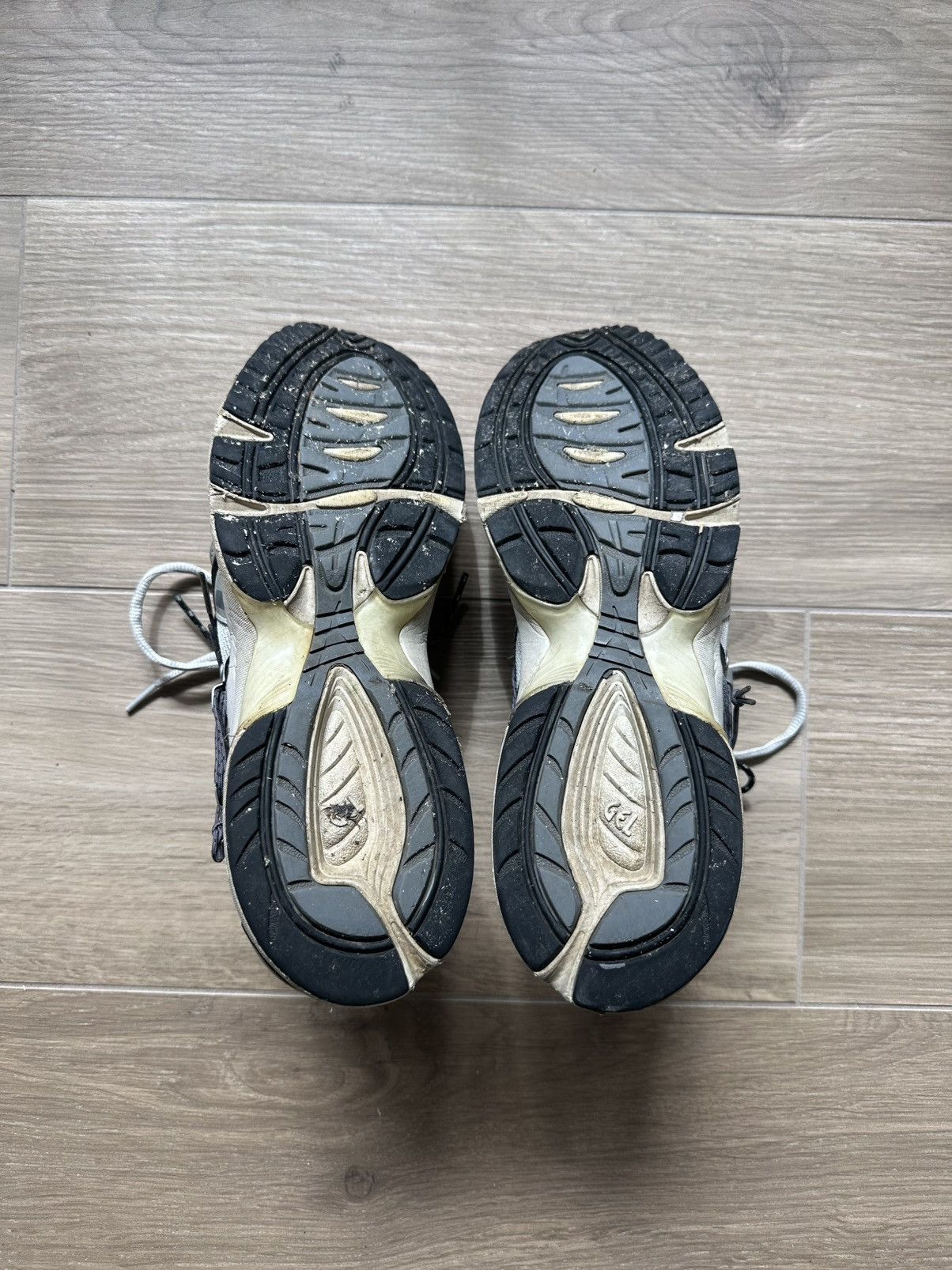 Andersson Bell × Asics Andersson Bell x ASICS GEL-1090 Glacier Grey Silver Size US 10.5 / EU 43-44 - 5 Thumbnail