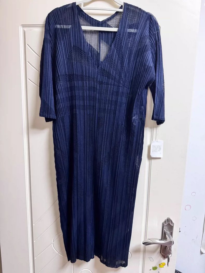 Issey Miyake Tatami lace dress