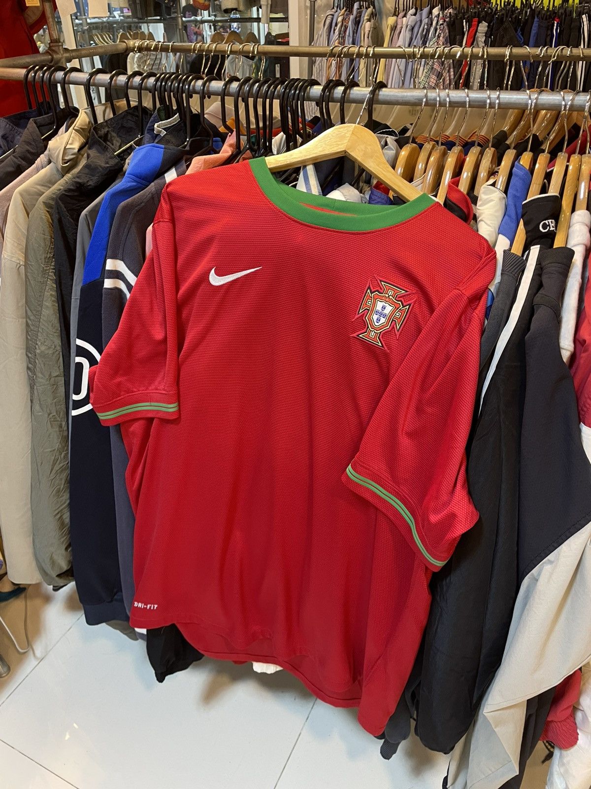 Nike 2012-2013 Portugal CR7 Home Kit Size US XXL / EU 58 / 5 - 2 Thumbnail