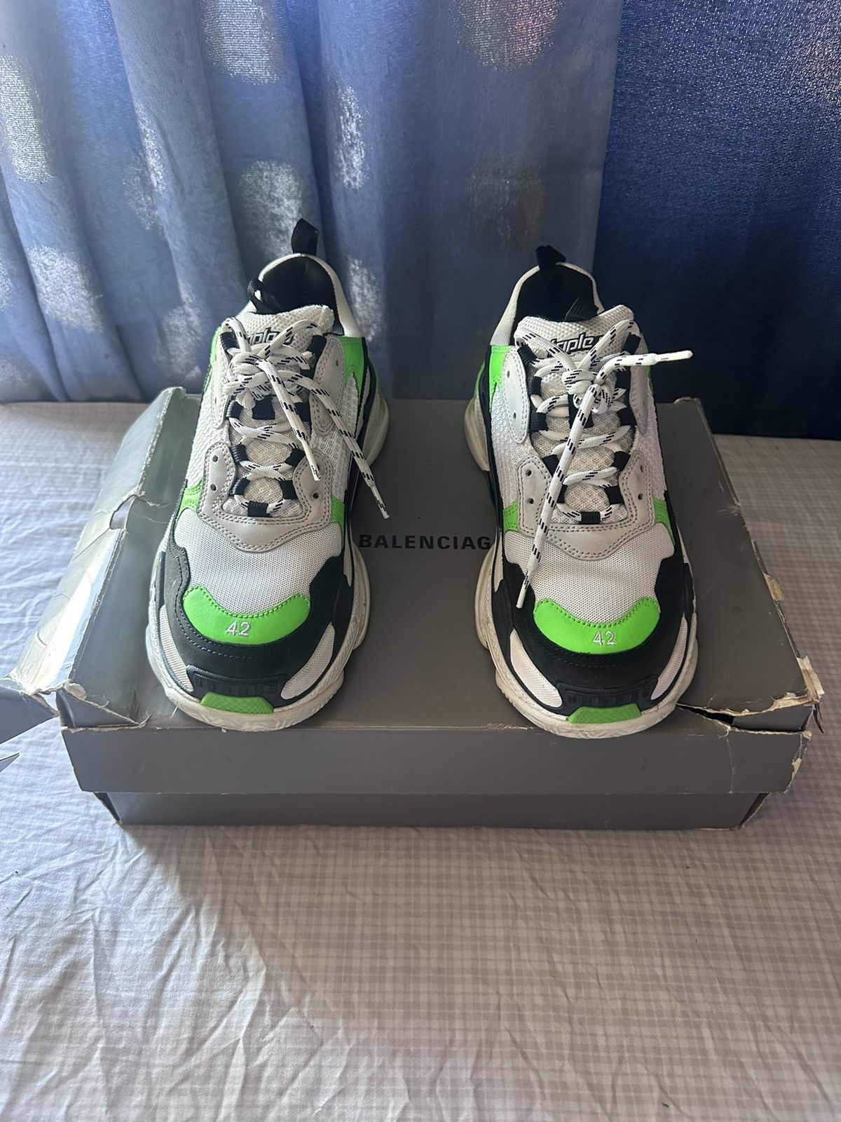 Grailed balenciaga triple s online