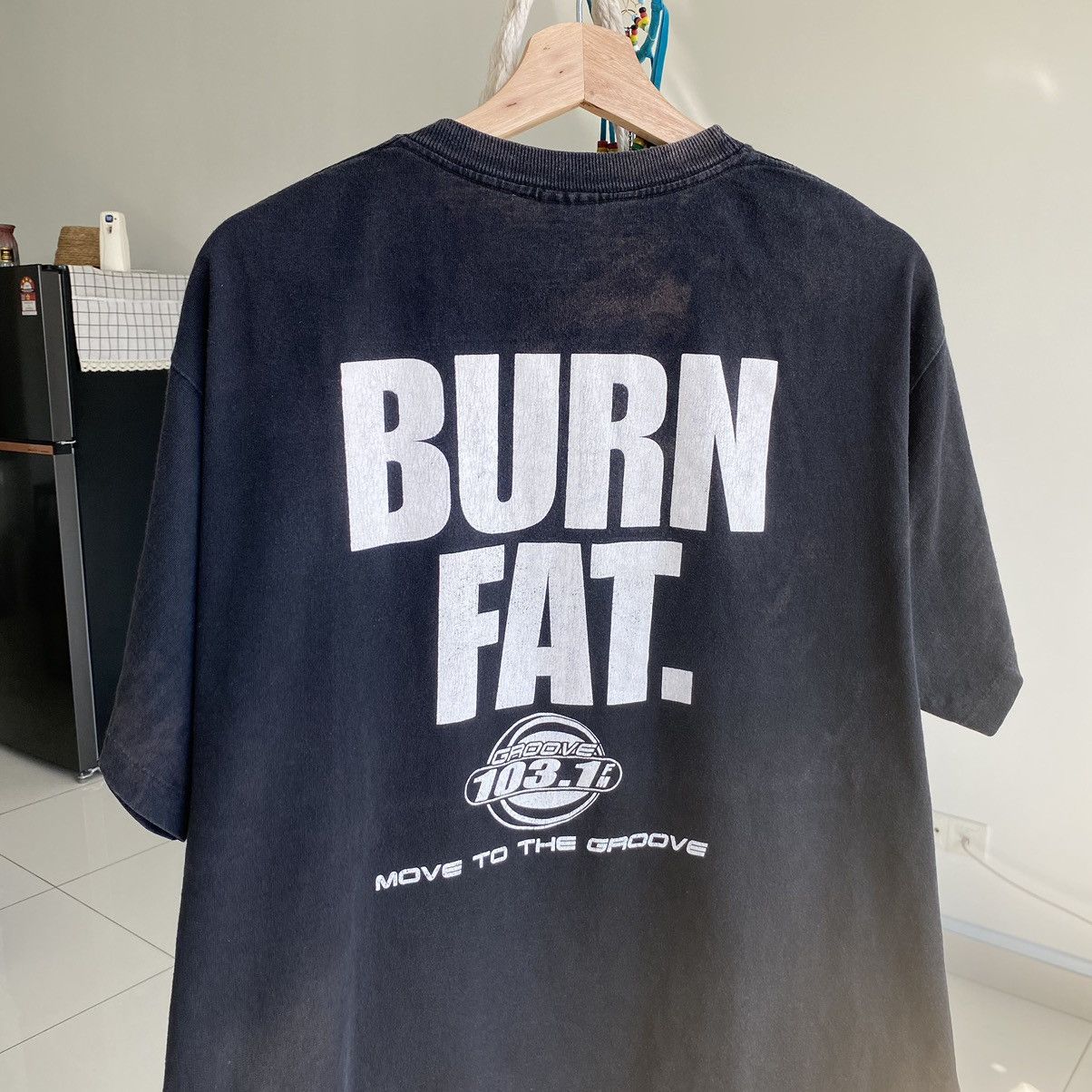 Band Tees Thrashed Faded Vintage 90s Burn Fat Radio ERD GRUNGE Tee Size US XL / EU 56 / 4 - 3 Thumbnail