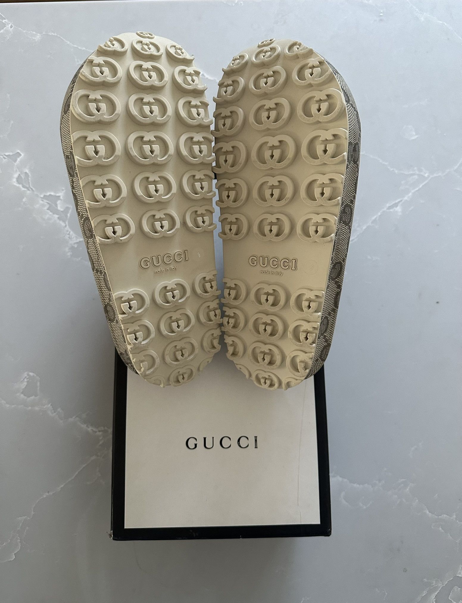 Gucci Gucci Slide Sandal With Embossed Interlocking G Ebony Sz 43 Size US 10 / EU 43 - 5 Thumbnail