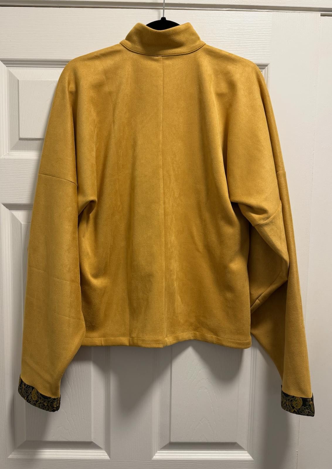 Designer Golden Mandarin-Collar Brocade Jacket – Chic & Cultural Size L / US 10 / IT 46 - 7 Thumbnail
