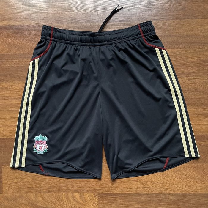 Liverpool sales adidas shorts