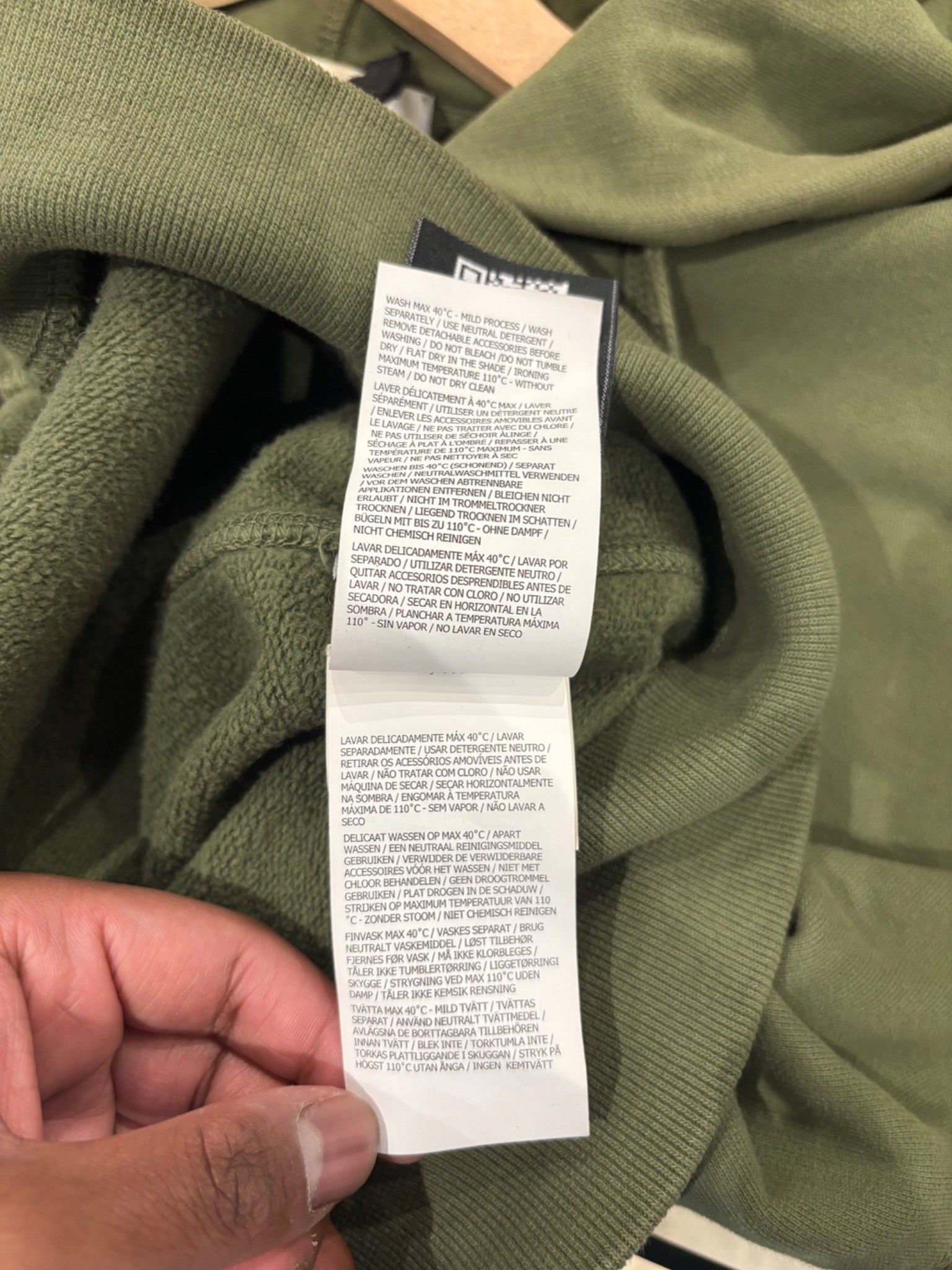 Stone Island Stone Island Logo Patch Zip-Up Hoodie Green Size US M / EU 48-50 / 2 - 9 Thumbnail