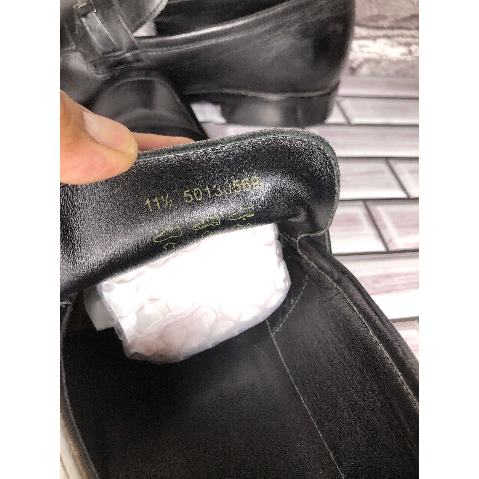 Hugo Boss HUGO BOSS Vero Cuoio Black Leather Horsebit Loafer Dress Sho Size US 11.5 / EU 44-45 - 14 Thumbnail