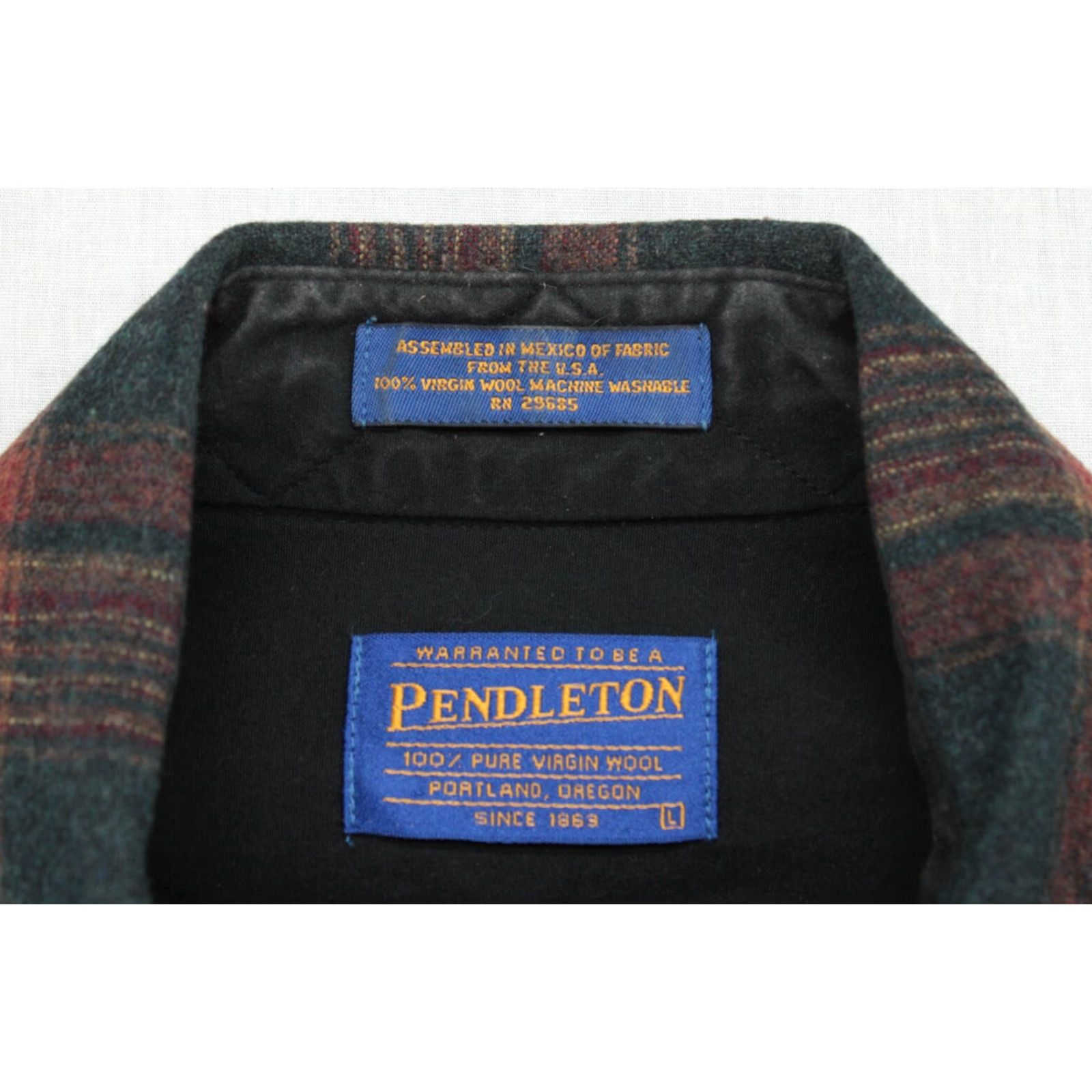 Pendleton VTG Pendleton Shirt Mens Large Wool Plaid Suede Elbow Patches Cabincore Gorpcore Shirt Mens Large Wool Plaid Suede Elbow Patches Cabincore Gorpcore Size US L / EU 52-54 / 3 - 6 Thumbnail