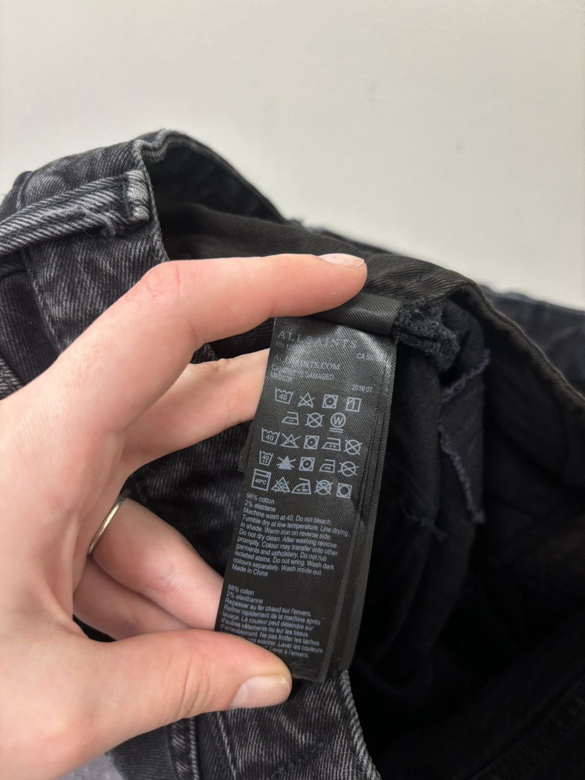 Allsaints AllSaints Cigarette Damaged Men’s Slim Tapered Denim Jeans Size US 33 - 14 Thumbnail
