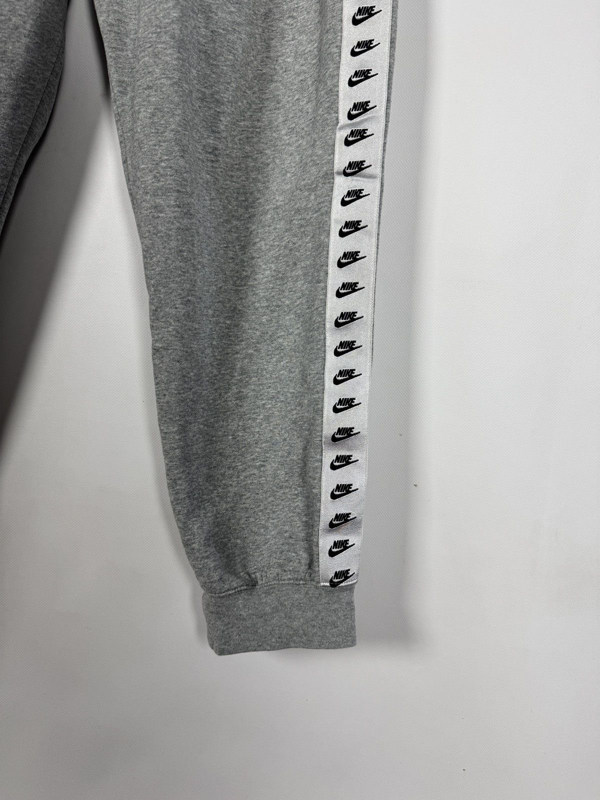 Nike Men’s Nike Tracksuit Set Hoodie Joggers Grey Logo Tape XL Size US XL / EU 56 / 4 - 20 Thumbnail