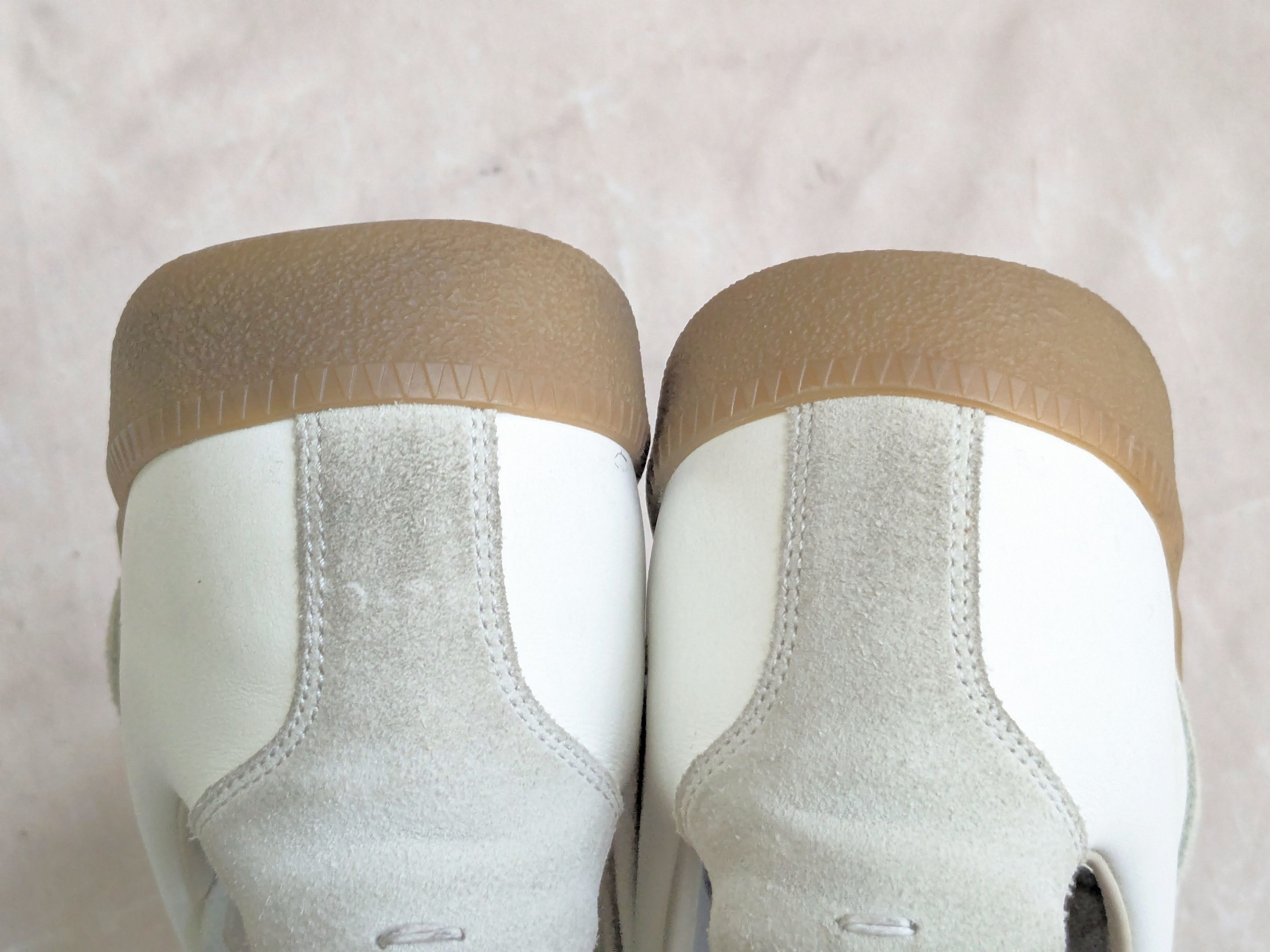Maison Margiela Maison Margiela GAT Replica Gray White 9 42 Low Tops Size US 9 / EU 42 - 13 Thumbnail