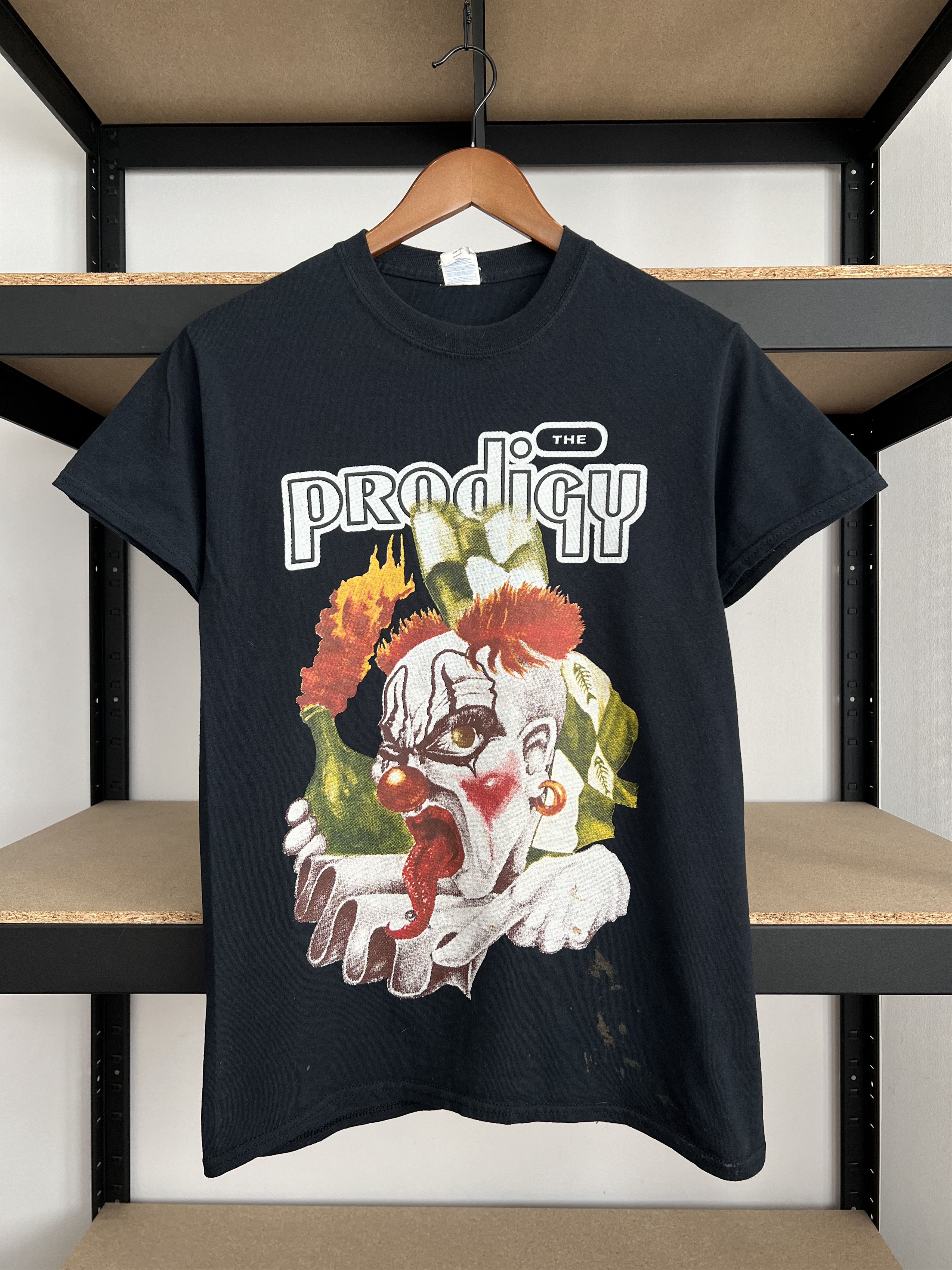 Band Tees Vintage 2000s The Prodigy Electonic Music Black T-shirt Size US S / EU 44-46 / 1 - 1 Thumbnail