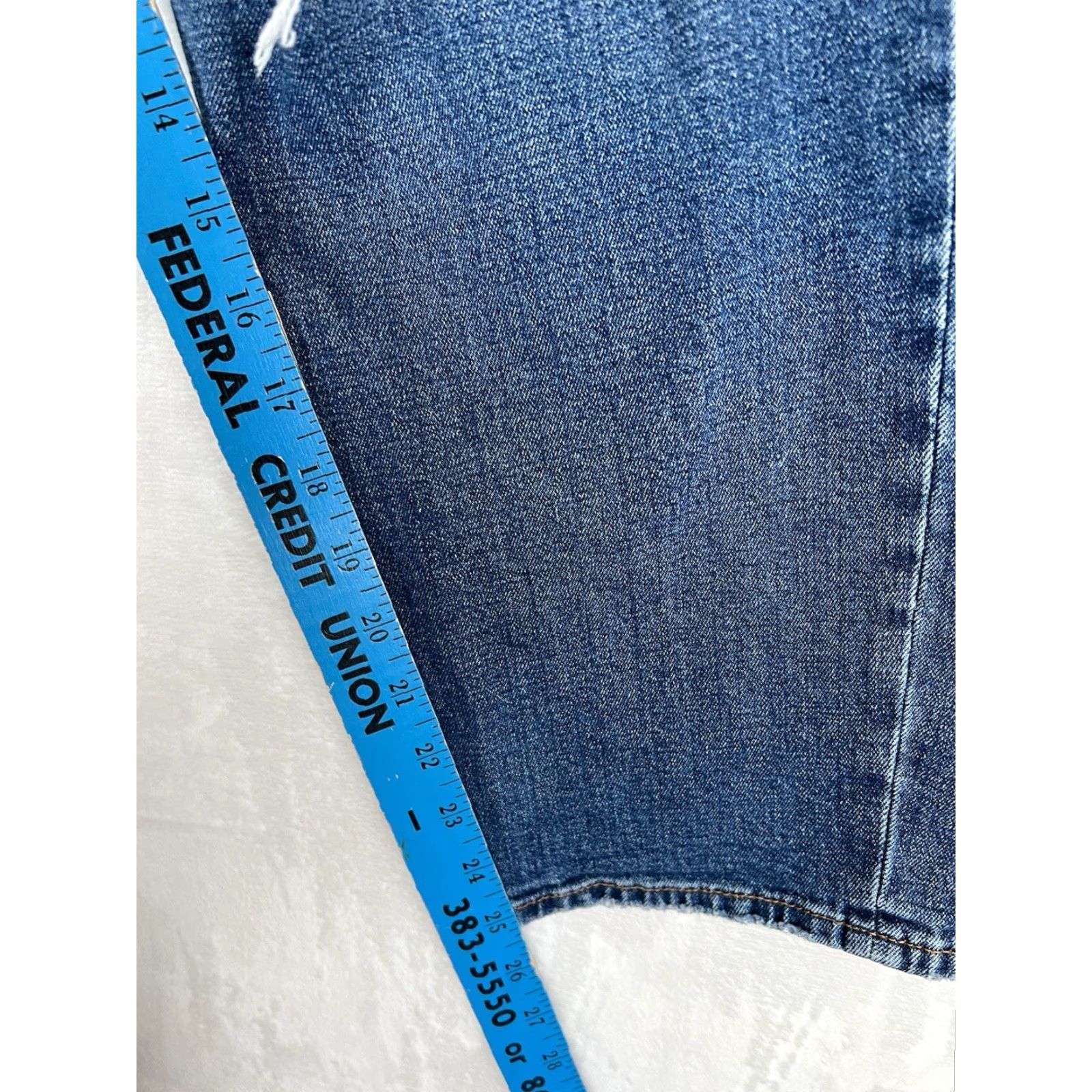 Abercrombie & Fitch Abercrombie & Fitch Denim Jeans Ankle Straight Ultra High Rise Women’s Size 16 Blue Regular 34in 25in Distressed Pockets Comfort Jeans Women's Denim Size 38" / US 16 / IT 52 - 5 Thumbnail