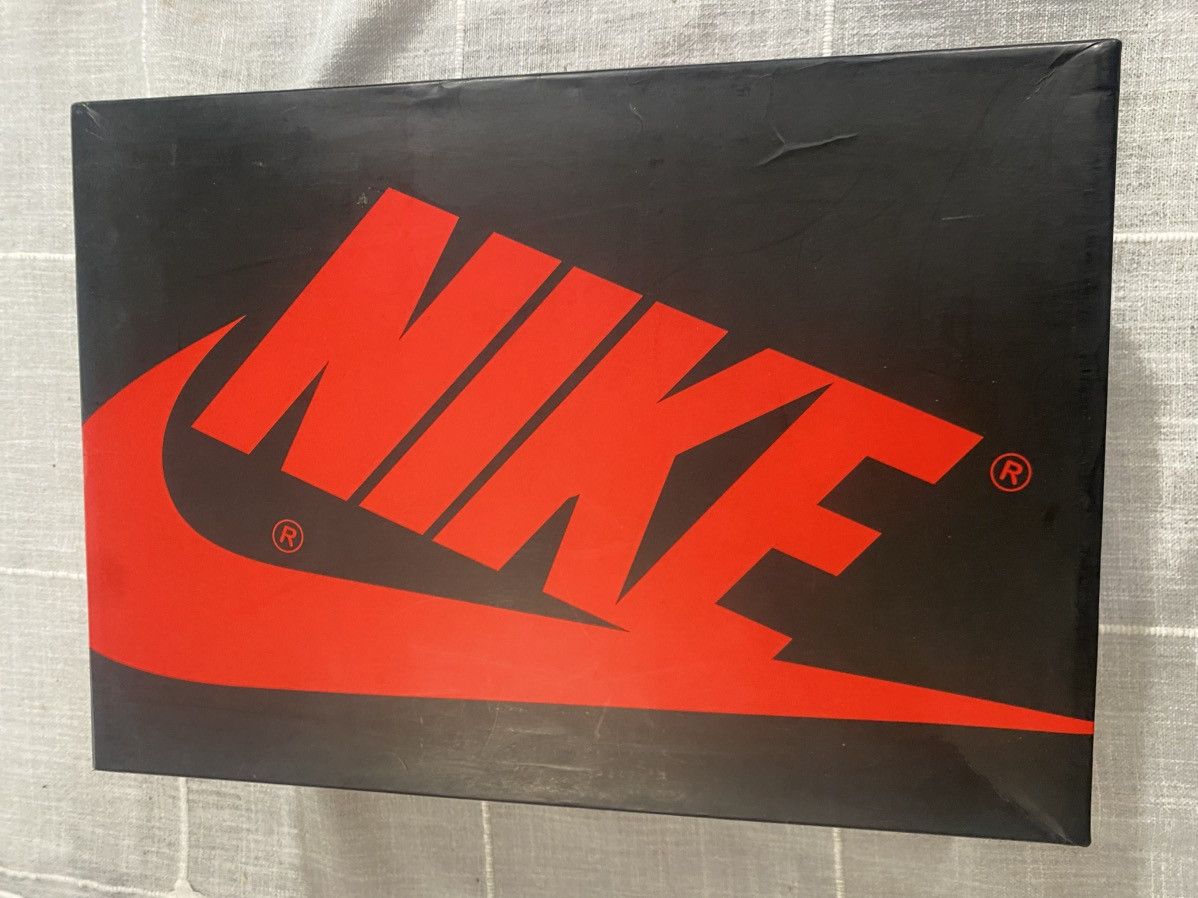 Jordan Brand Jordan 1 Retro Black Satin Gym Red Size US 14 / EU 47 - 9 Thumbnail