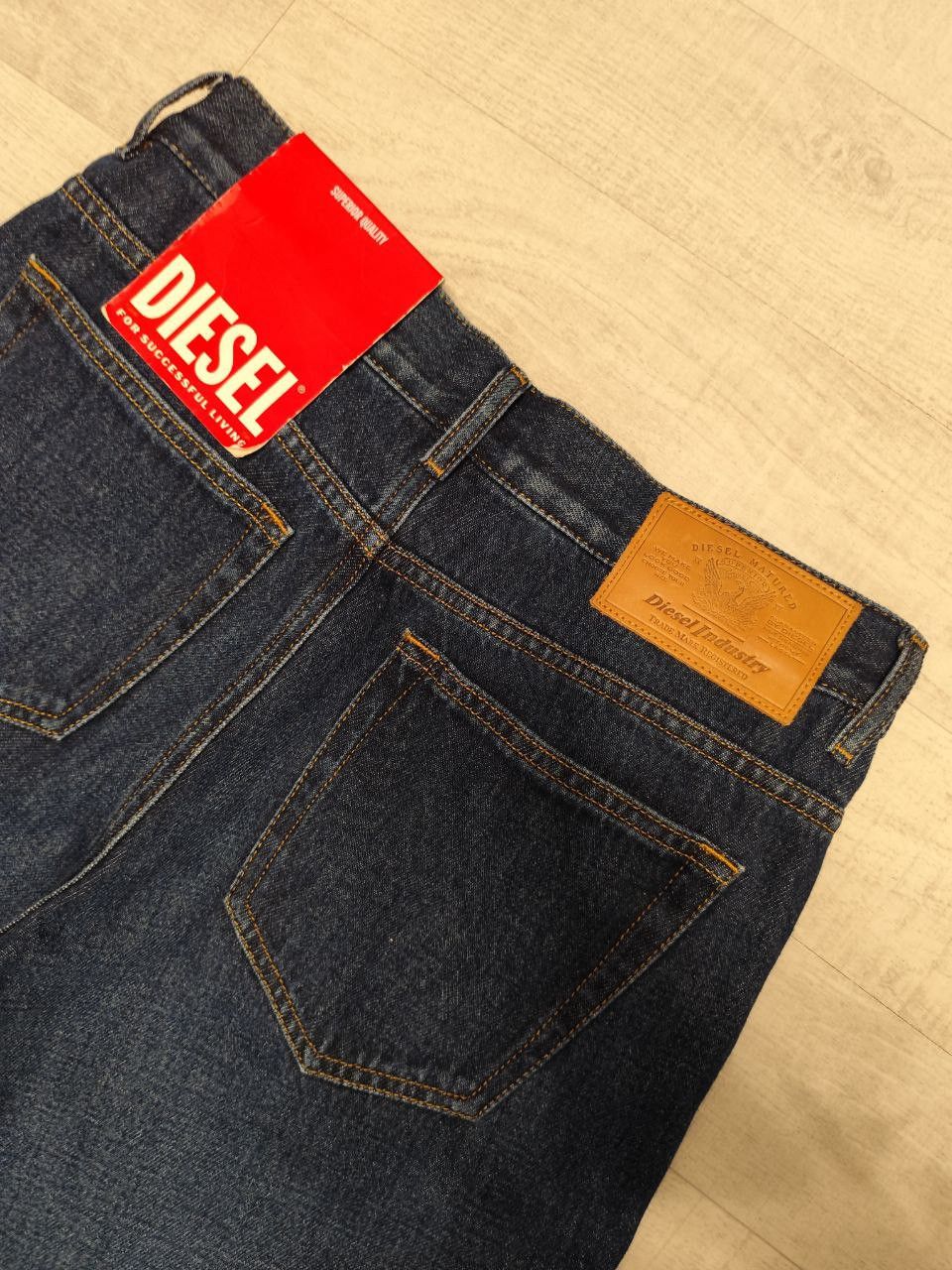 Diesel Diesel 1978-09C03SIZE W27/L32 Size 27" / US 4 / IT 40 - 3 Thumbnail