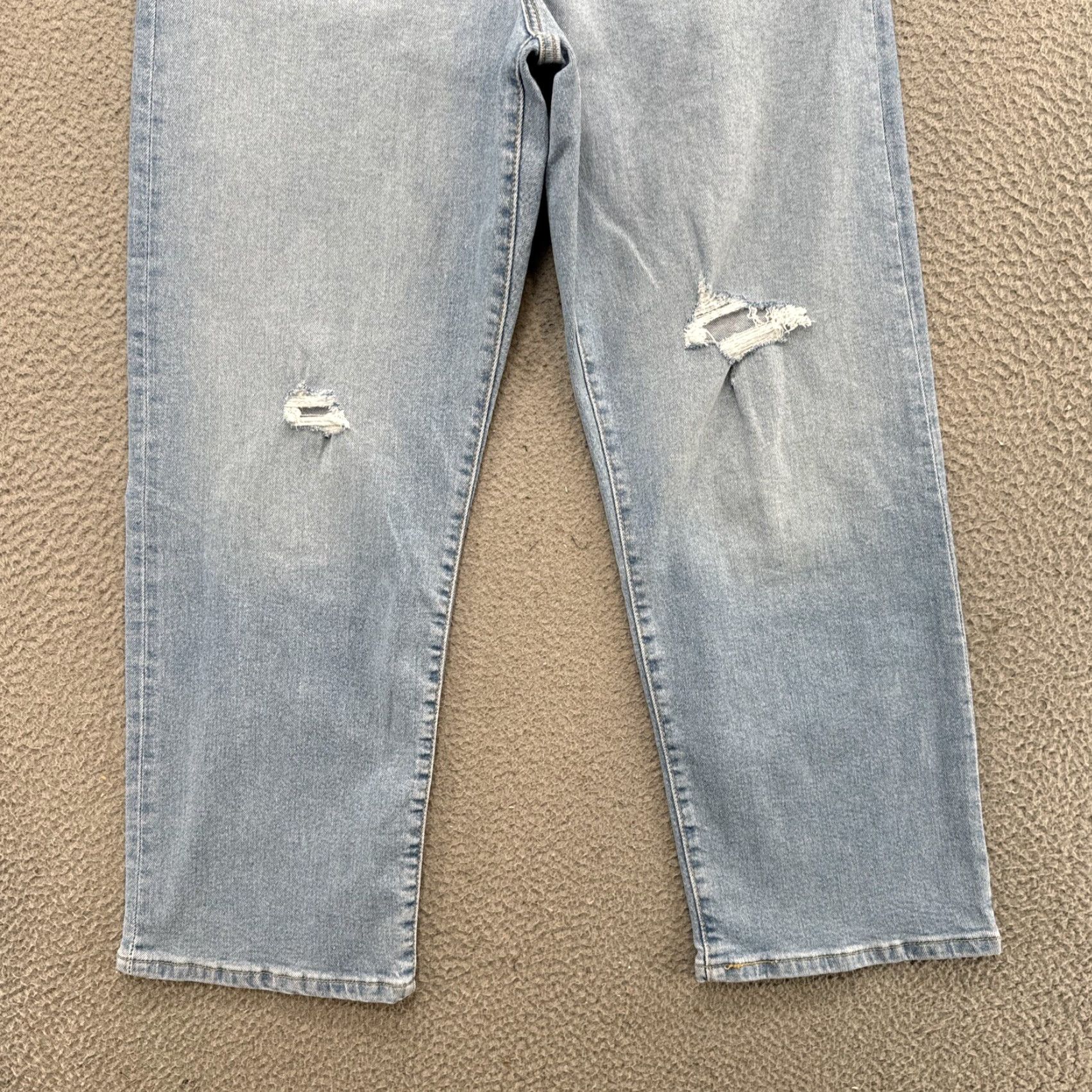 Levi's Levi's Jeans Women 32x27 Blue Ribcage Distressed Ankle Button Fly Denim Light Wash Regular Womens Size 24" / US 00 / IT 34 - 2 Thumbnail