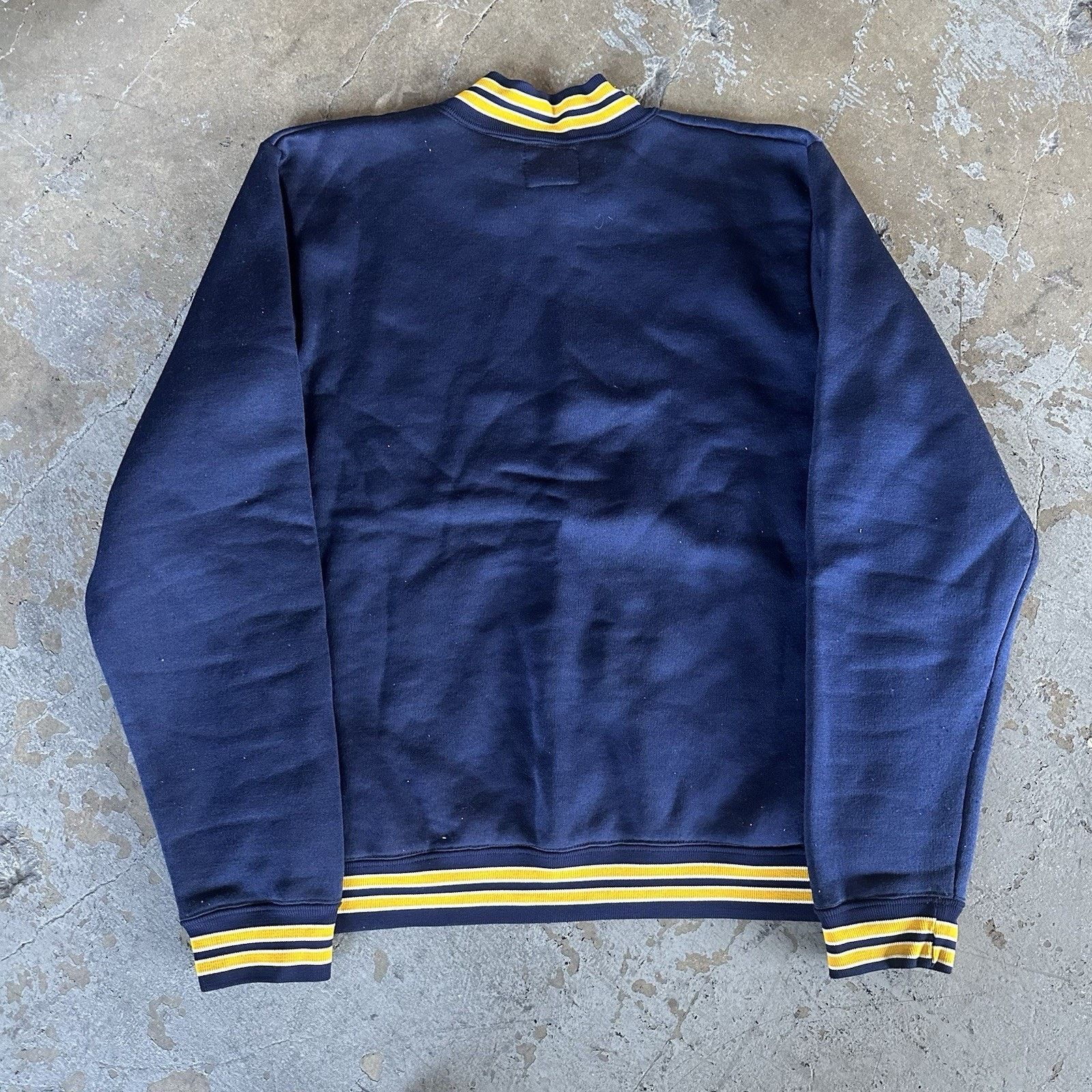 Champion × NCAA × Vintage Vintage 60s Champion Notre Dame University Irish Sweatshirt Size US M / EU 48-50 / 2 - 3 Thumbnail