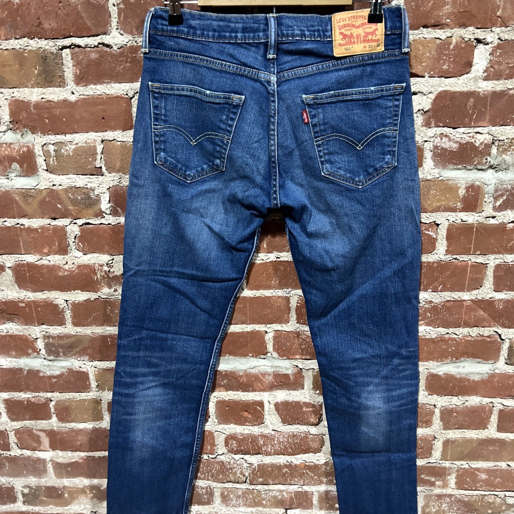 Levi's Levi’s 511 Slim Fit Jeans Men 32x31 Blue Size US 32 / EU 48 - 2 Thumbnail