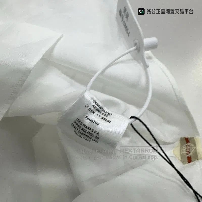 Loro Piana Loro Piana Men's Classic White Button. Size US S / EU 44-46 / 1 - 4 Thumbnail