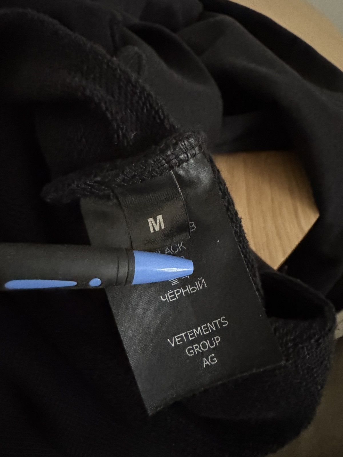 Vetements Vetements Est. 2013 hoodie Size US M / EU 48-50 / 2 - 7 Thumbnail