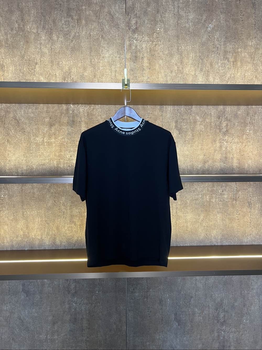 Acne Studios Acne Studios Logo Collar T-Shirt Size XS Size US XS / EU 42 / 0 - 1 Thumbnail
