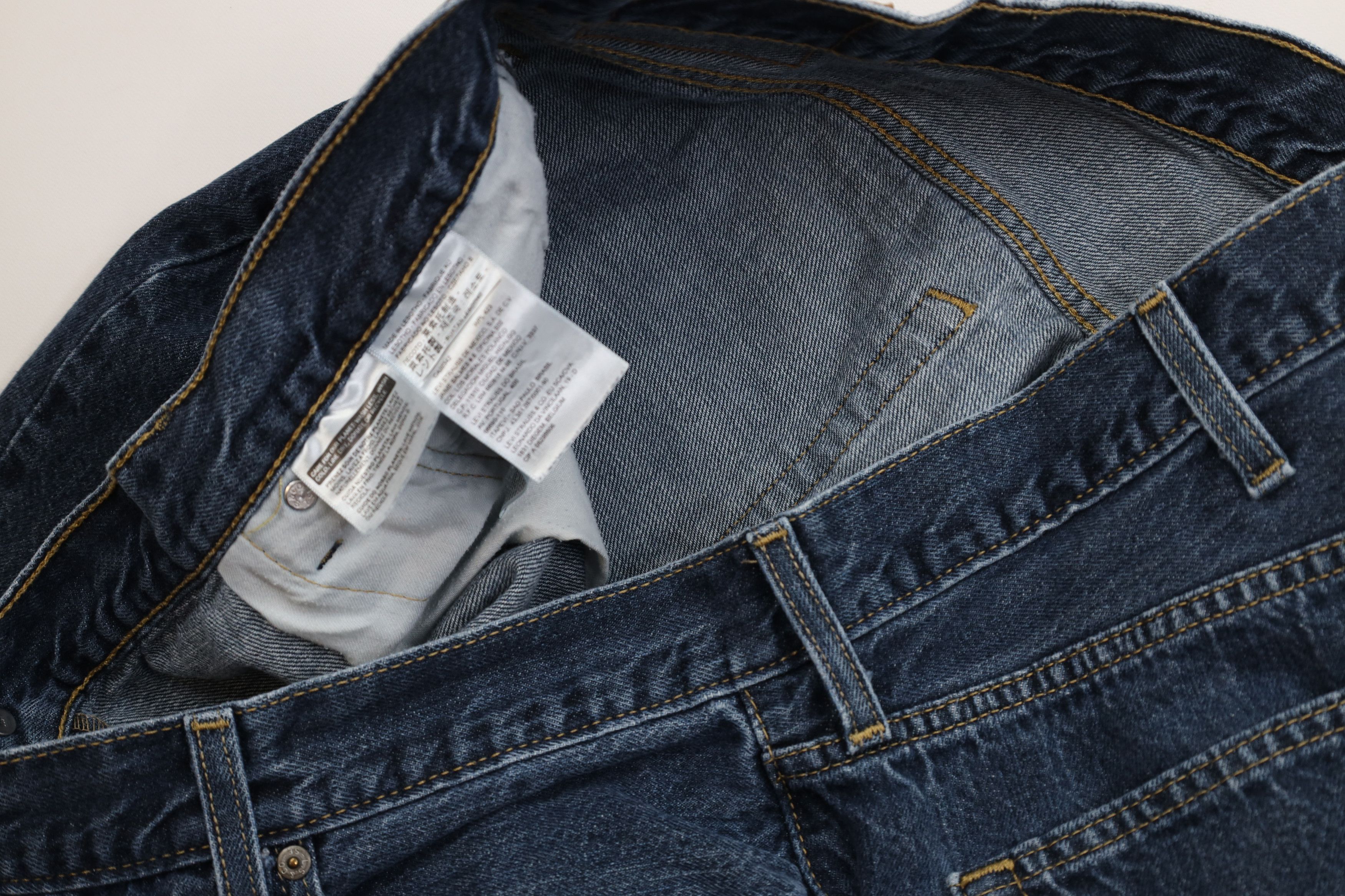 Levi's Vintage Y2K Levis 559 Relaxed Straight Wide Leg Denim Jeans Size US 44 / EU 60 - 8 Thumbnail