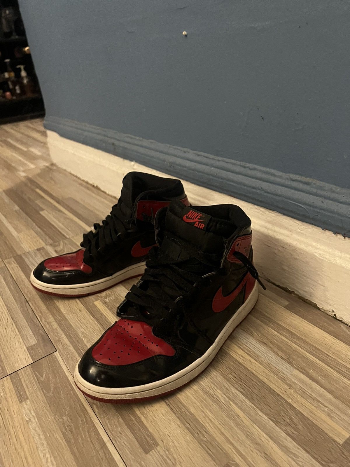 Jordan Brand Jordan 1 Patent bred Size US 8.5 / EU 41-42 - 1 Thumbnail