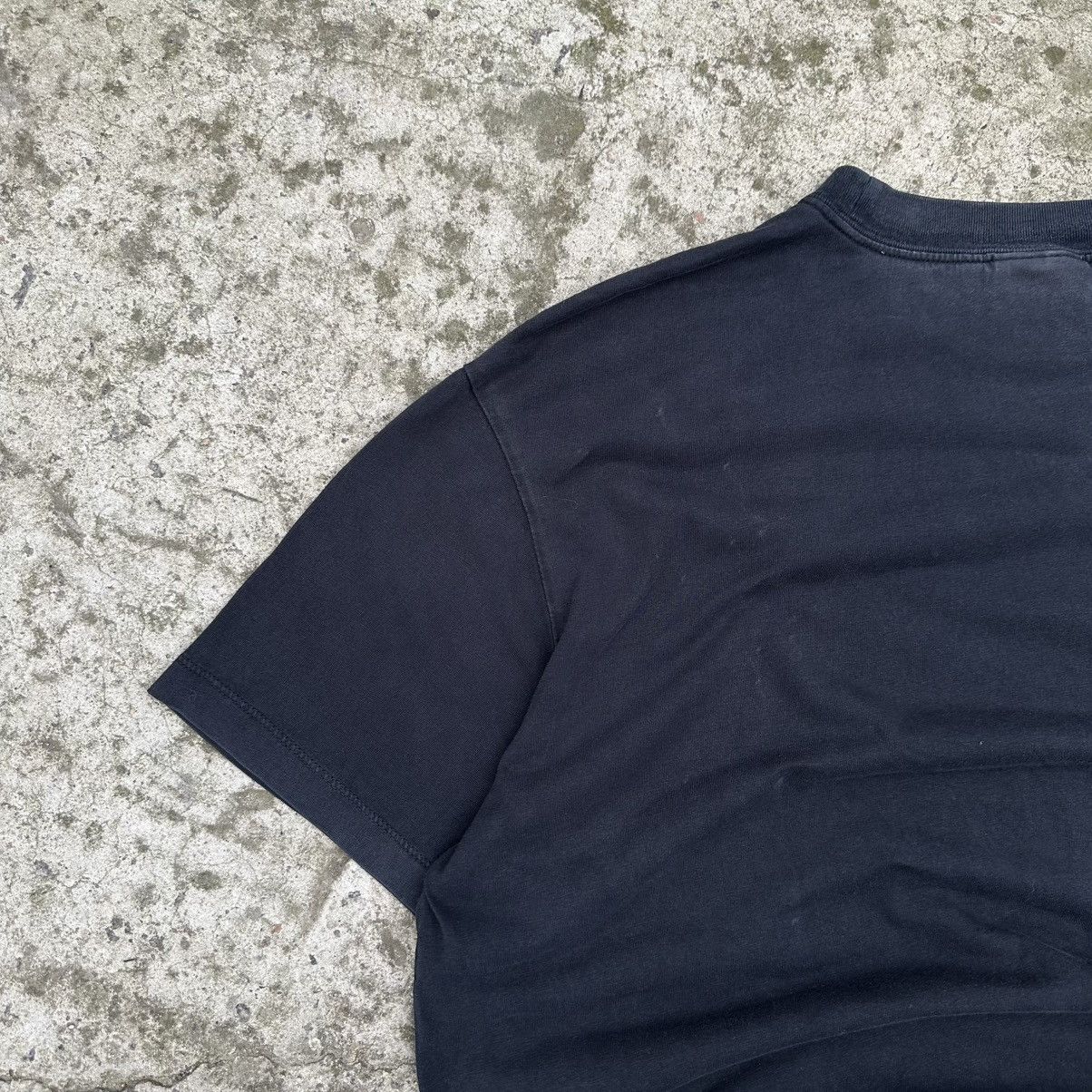 Nike Vintage Nike T-shirts Centre Logo Y2K 00s USA Size US L / EU 52-54 / 3 - 8 Thumbnail