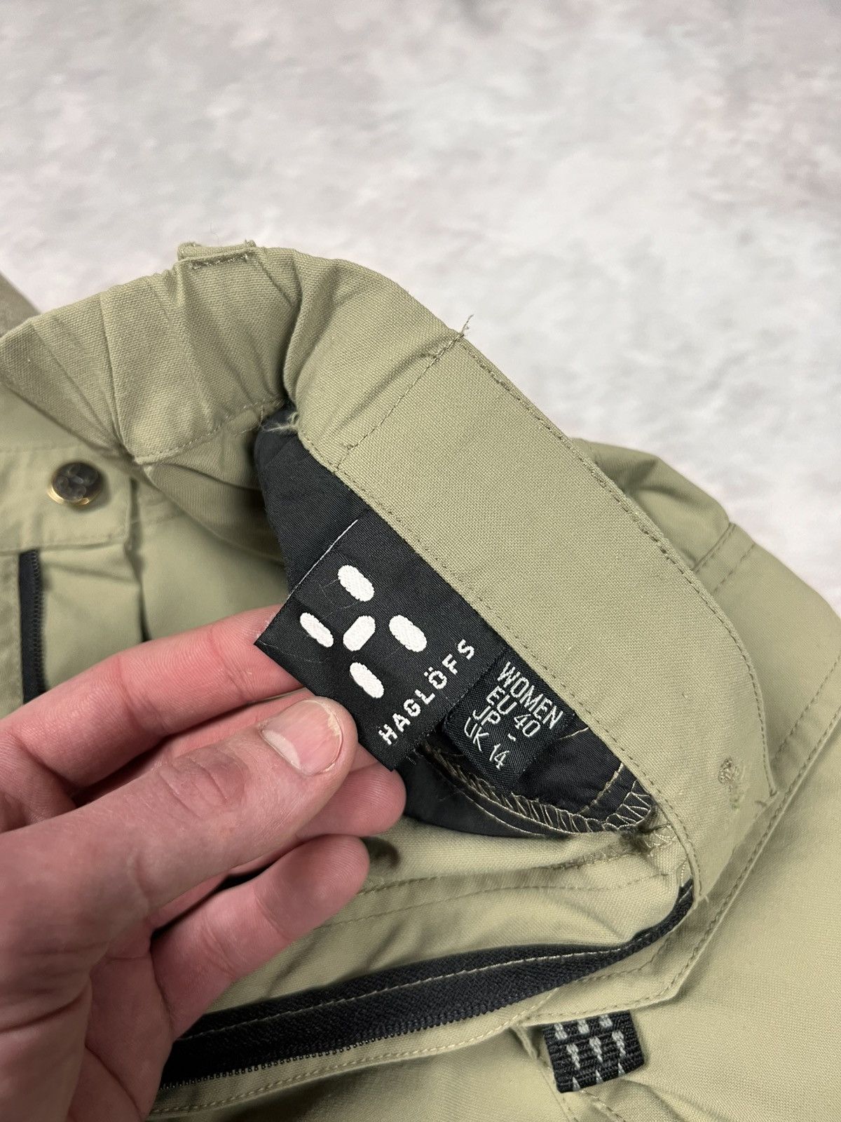 Haglofs Haglofs Wmn Hiking Cargo Transformer Pants + Shorts Sz M Size 32" / US 10 / IT 46 - 10 Thumbnail