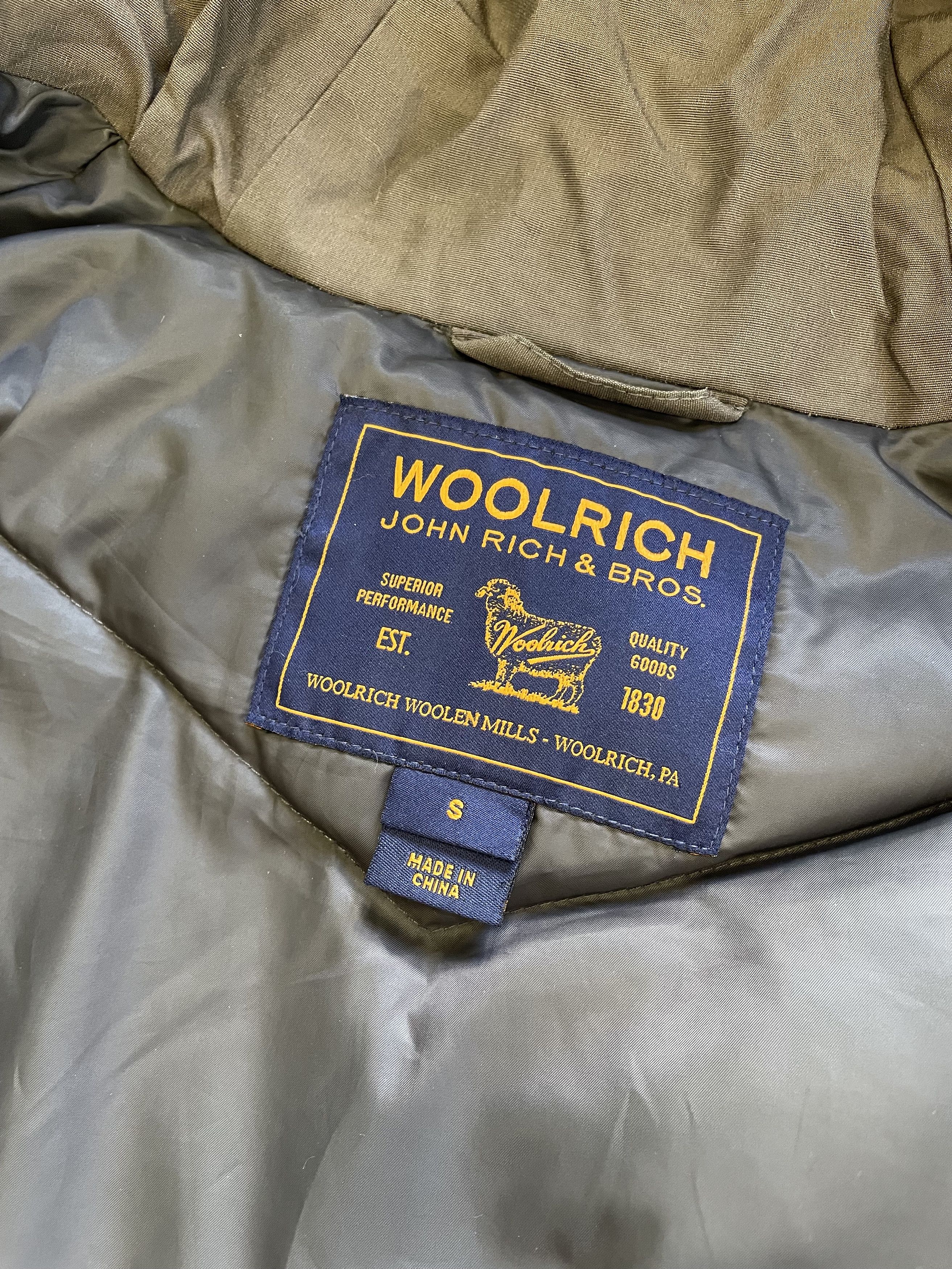 Woolrich Woolen Mills Woolrich Arctic Parka Duck Down Winter Parka Jacket 7468AC Size S / US 4 / IT 40 - 4 Thumbnail
