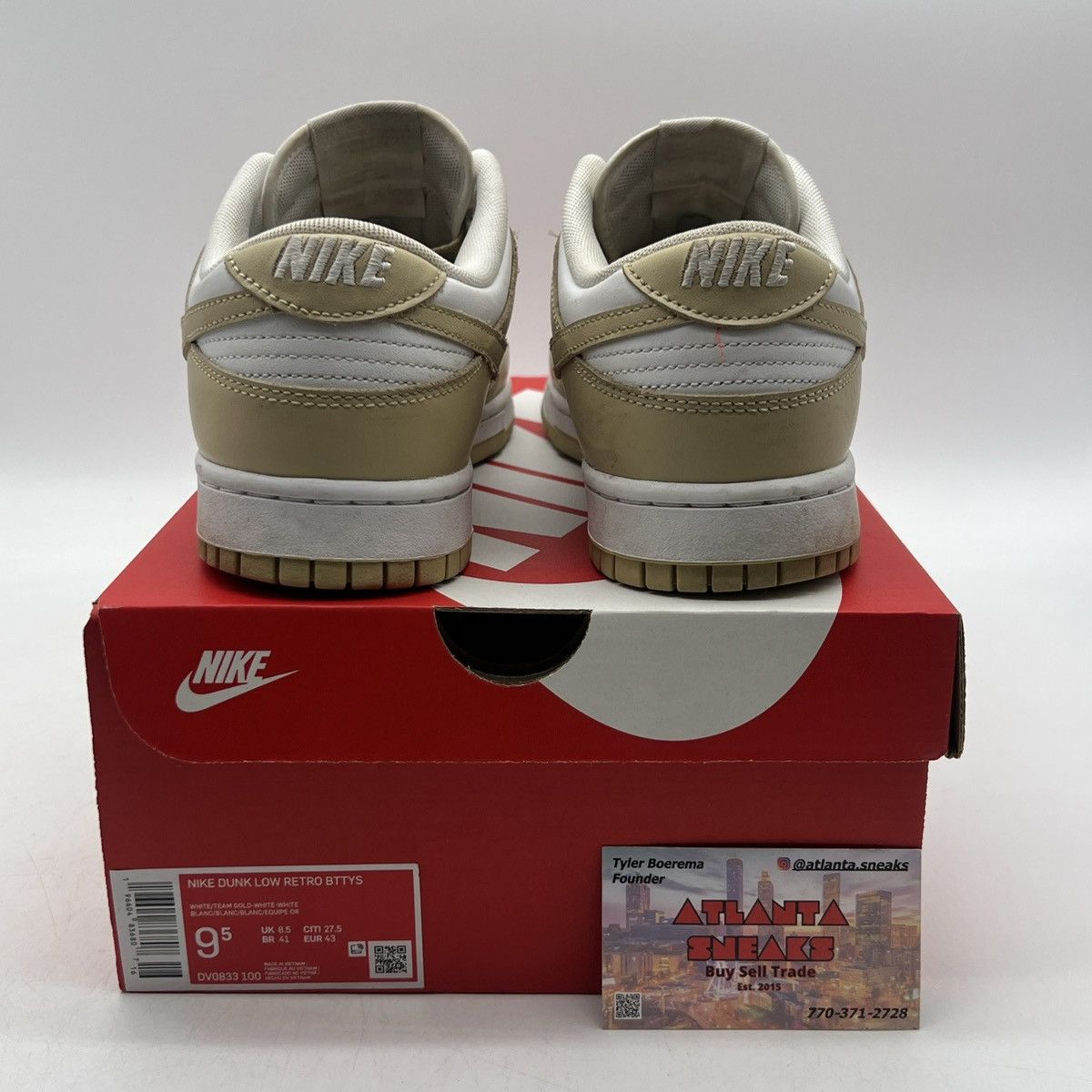 Nike Nike dunk low team gold Size US 9.5 / EU 42-43 - 3 Thumbnail