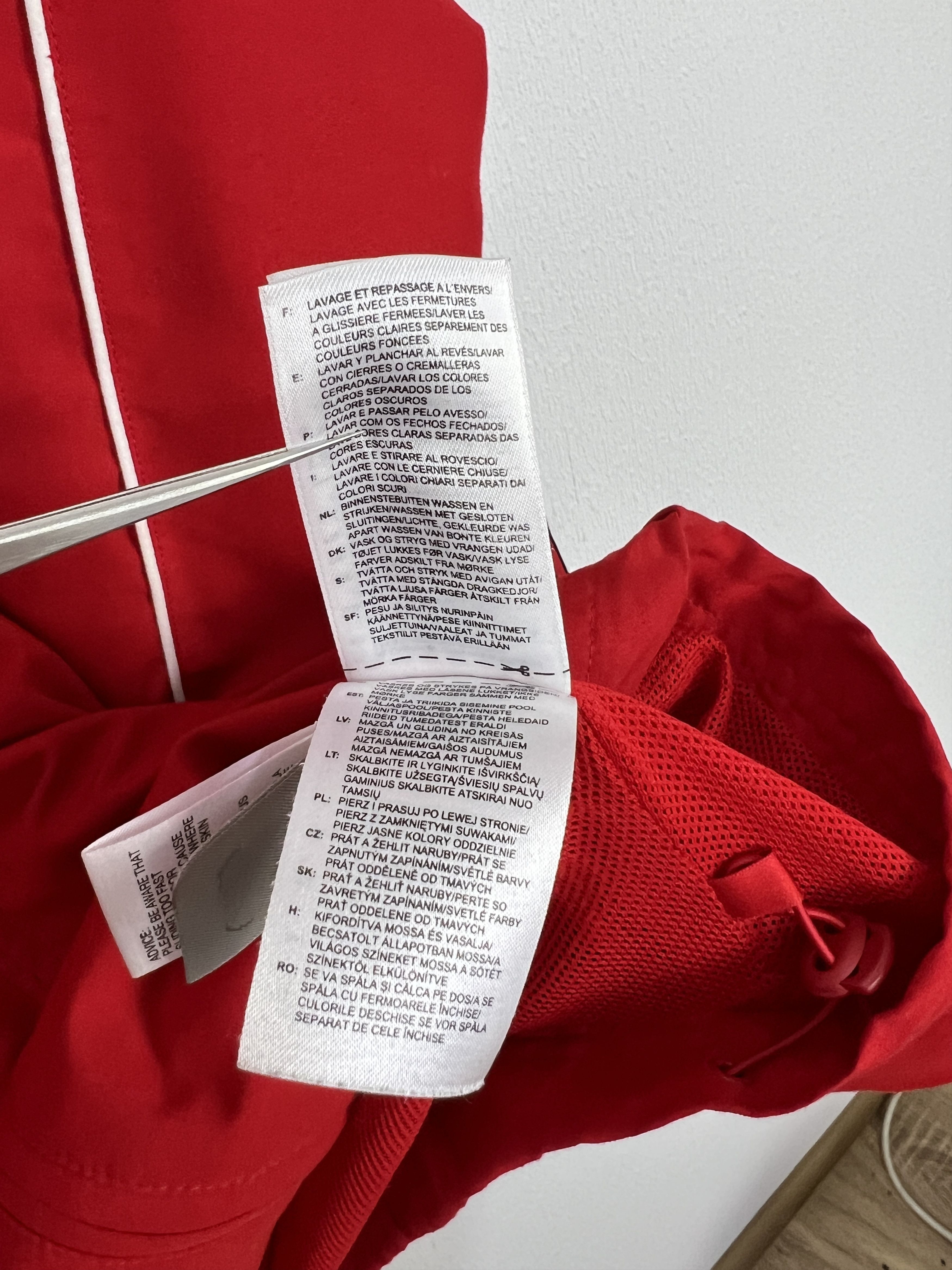 Adidas Vintage Adidas Liverpool Football Jacket Soccer Track Top Size US L / EU 52-54 / 3 - 15 Thumbnail