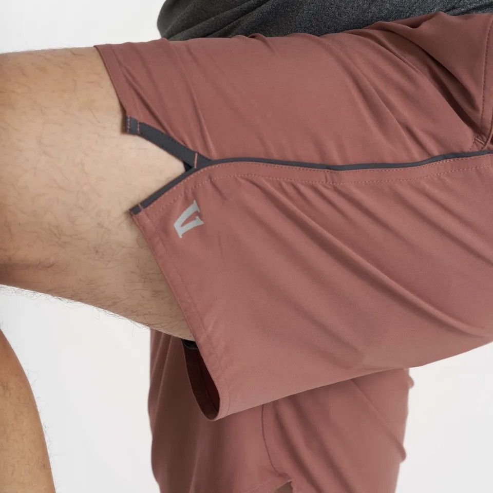 Vuori Vuori Men’s Trail Shorts Unlined in Terracotta/Black Size US 36 / EU 52 - 4 Thumbnail