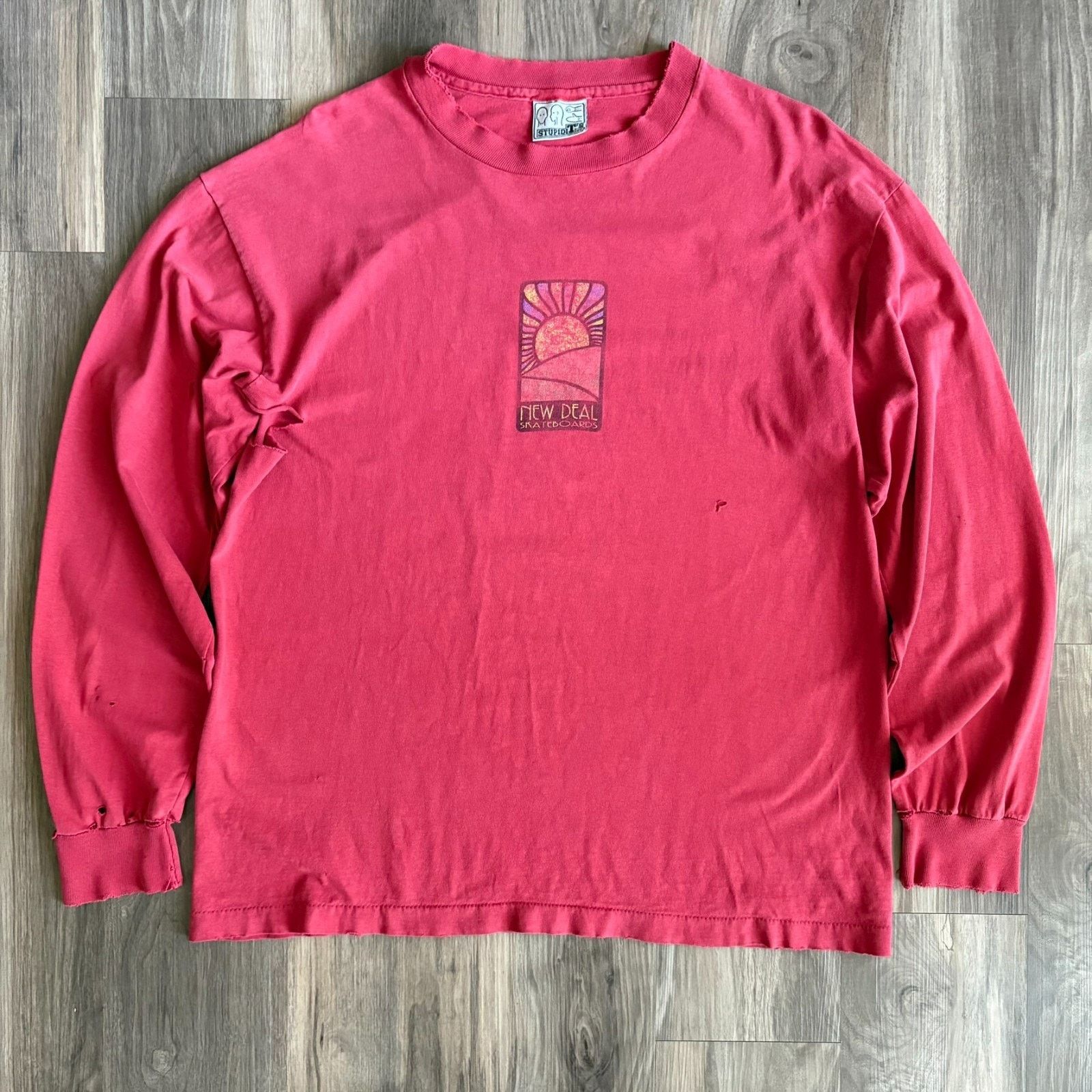 Vintage Vintage New Deal Skateboards T-Shirt Men's Size L Original Size US L / EU 52-54 / 3 - 3 Thumbnail
