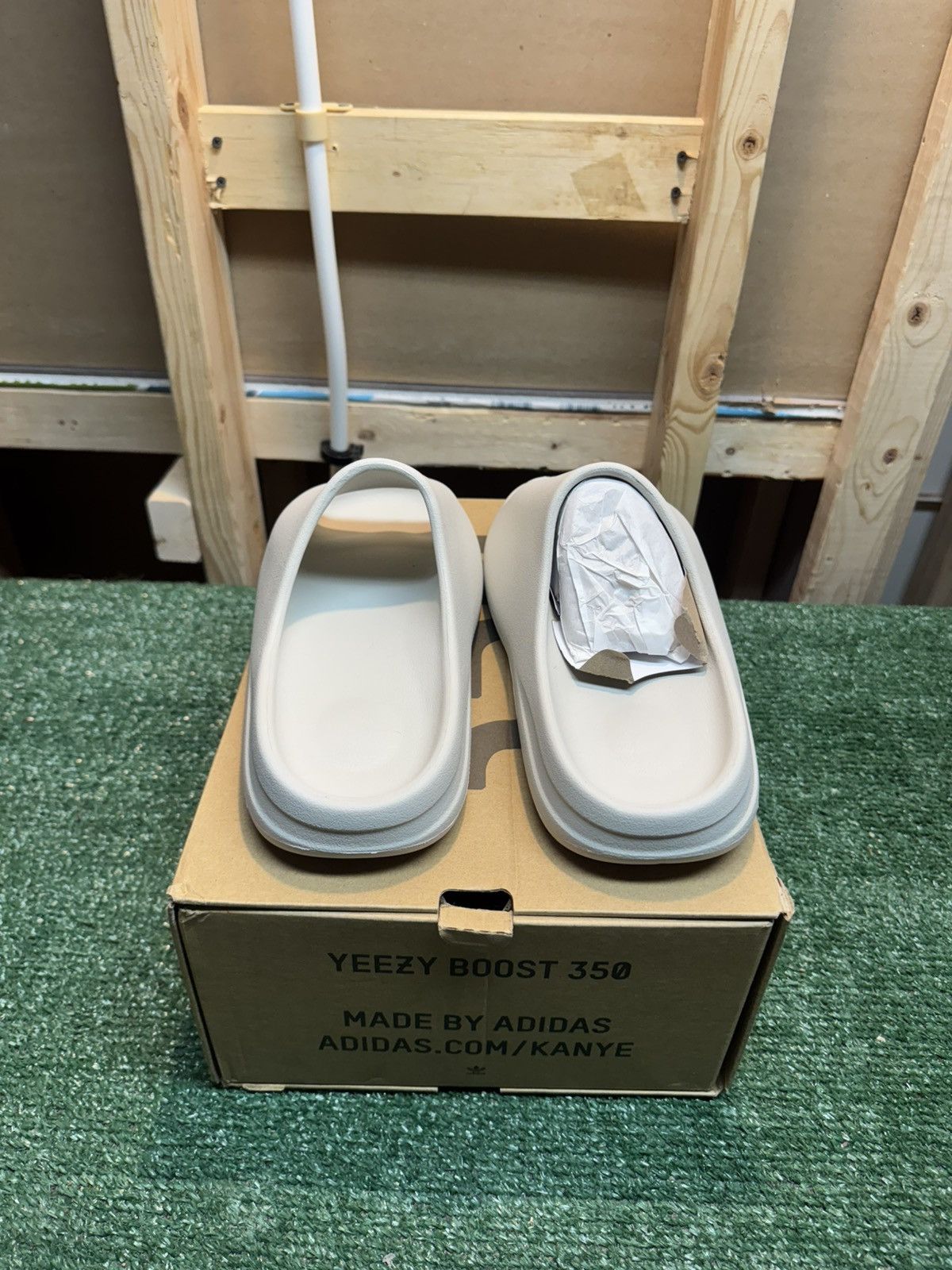 Adidas YZY YS-01 White Size 10 Size US 10 / EU 43 - 8 Thumbnail