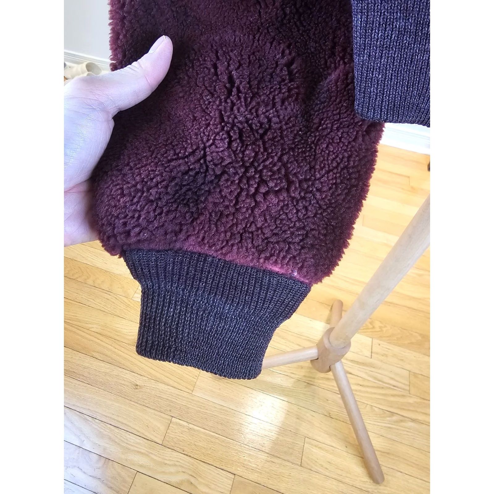 Vintage VINTAGE OAKBURY BURGUNDY SHEEPSKIN SHEARLING JACKET SZ W-MEDIUM Jacket Womens Size M / US 6-8 / IT 42-44 - 5 Thumbnail