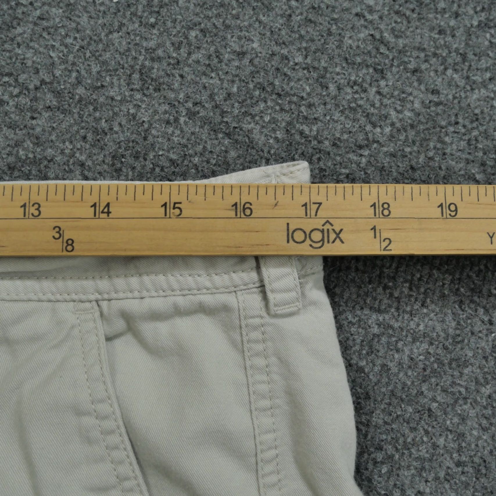 Nike VINTAGE Nike Cargo Shorts Mens 30 Beige Tan Cotton Casual Athletic Dept Shorts Mens 30 Beige Cargo Pocket Relaxed 11in Inseam Summer Men Size US 34 / EU 50 - 7 Thumbnail