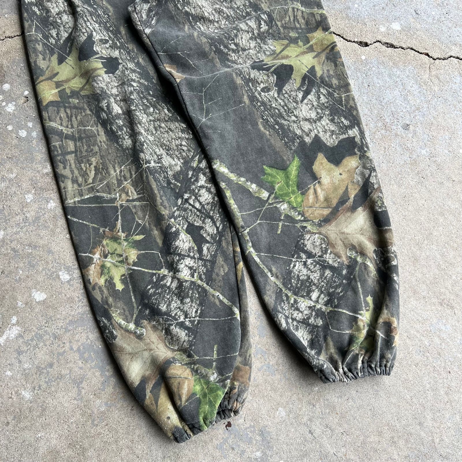 Vintage Vintage realtree camo jerzees essential blank sweatpants Size US 30 / EU 46 - 3 Thumbnail