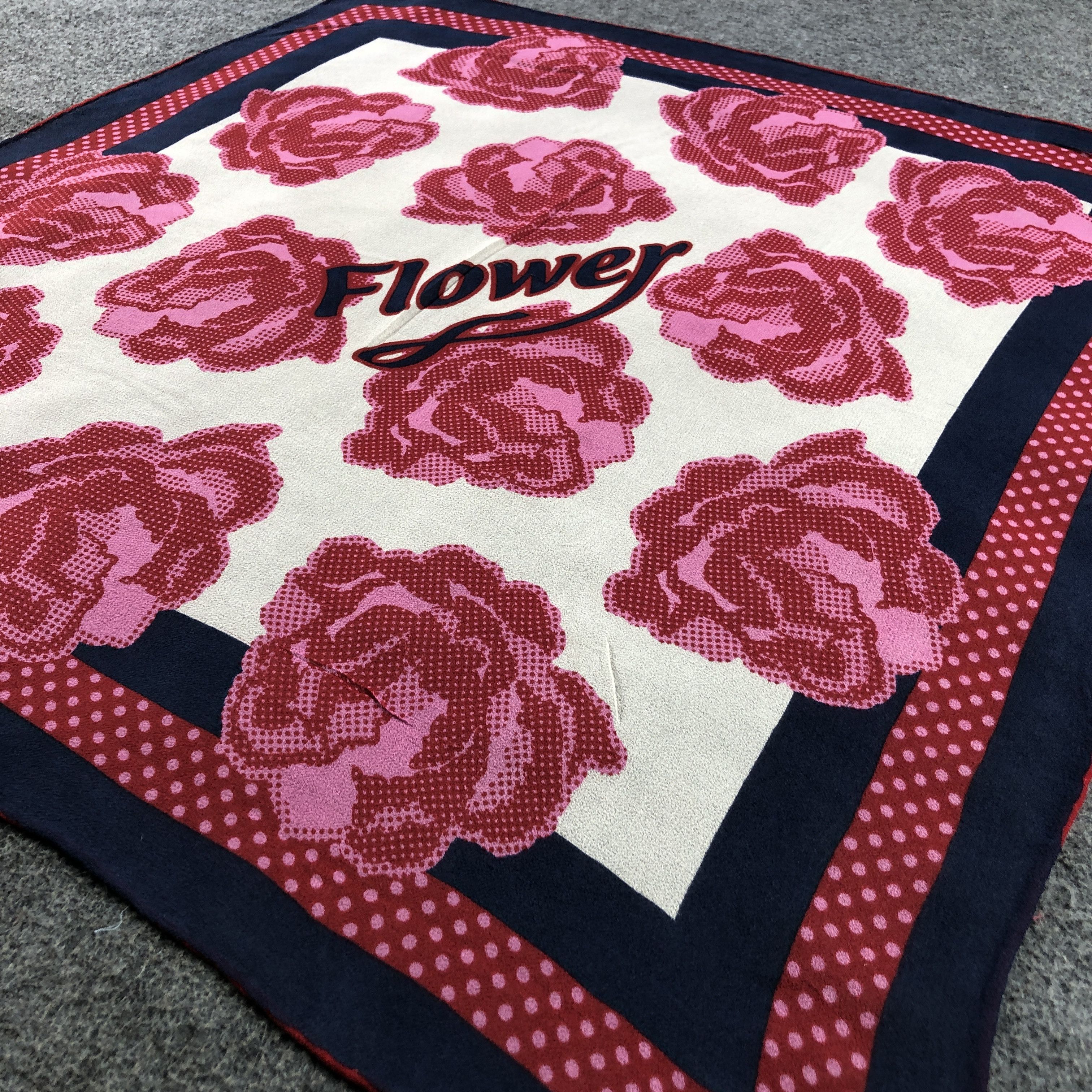 Vintage Mother Garden Floral Hand Rolled Silk Scarf M1066 Size ONE SIZE - 3 Thumbnail