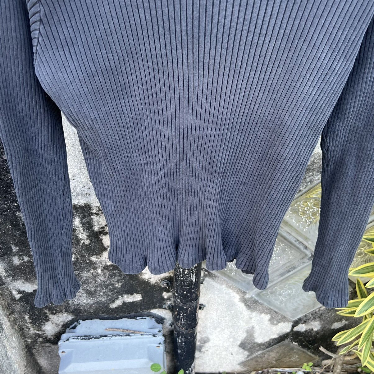 agnes b. “AGNES B.” GREY RIBBED TURTLENECK LONG SLEEVE KNIT TOP Size XS / US 0-2 / IT 36-38 - 4 Thumbnail