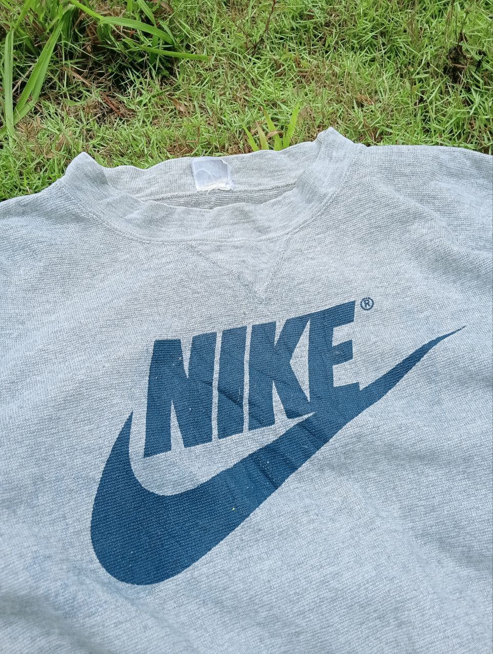 Nike VINTAGE NIKE SWOOSH BIG LOGO CREWNECK Size US L / EU 52-54 / 3 - 4 Thumbnail